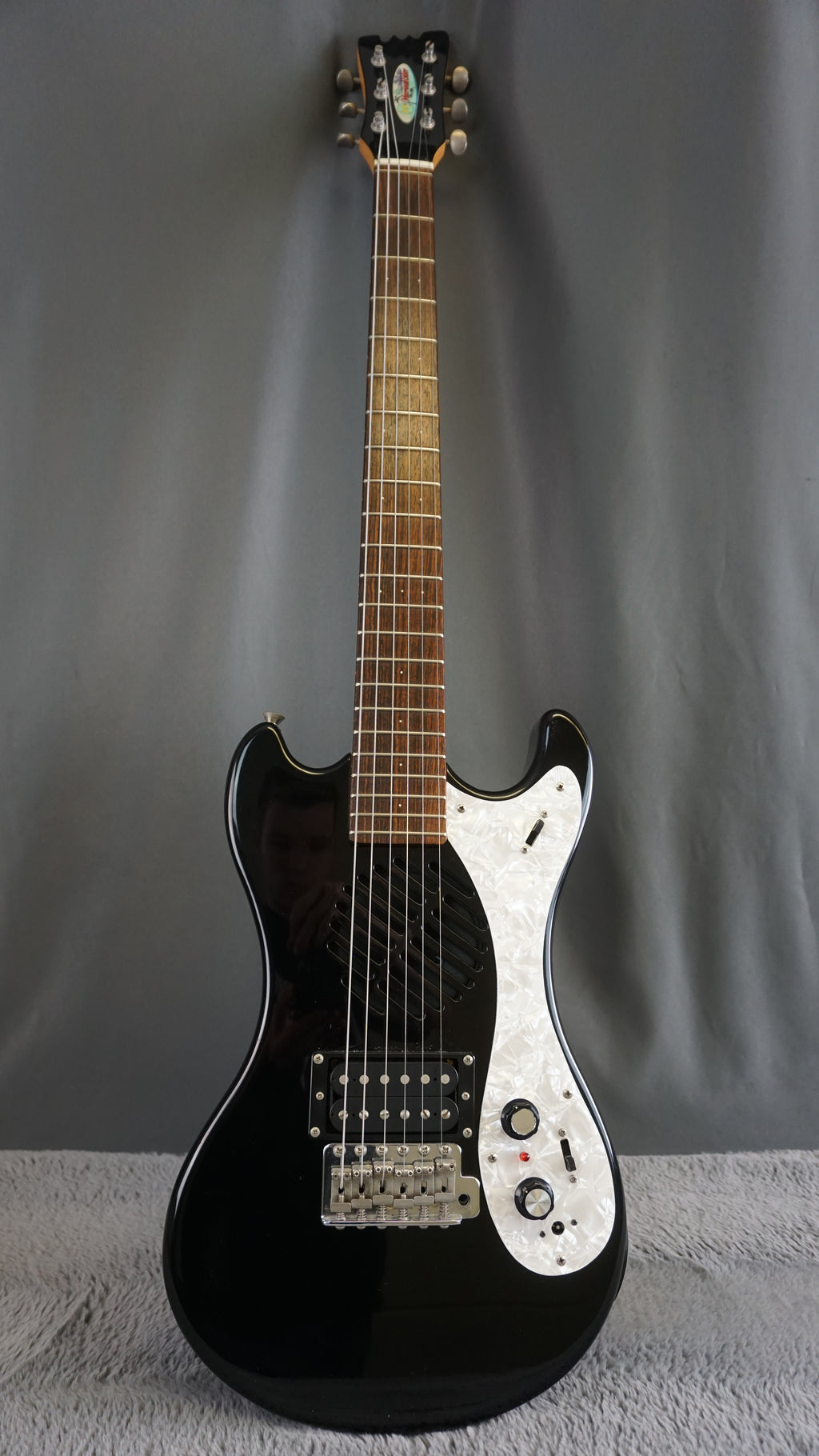 Marine Rider Mosrite Ventures Model with Built In Amp Black