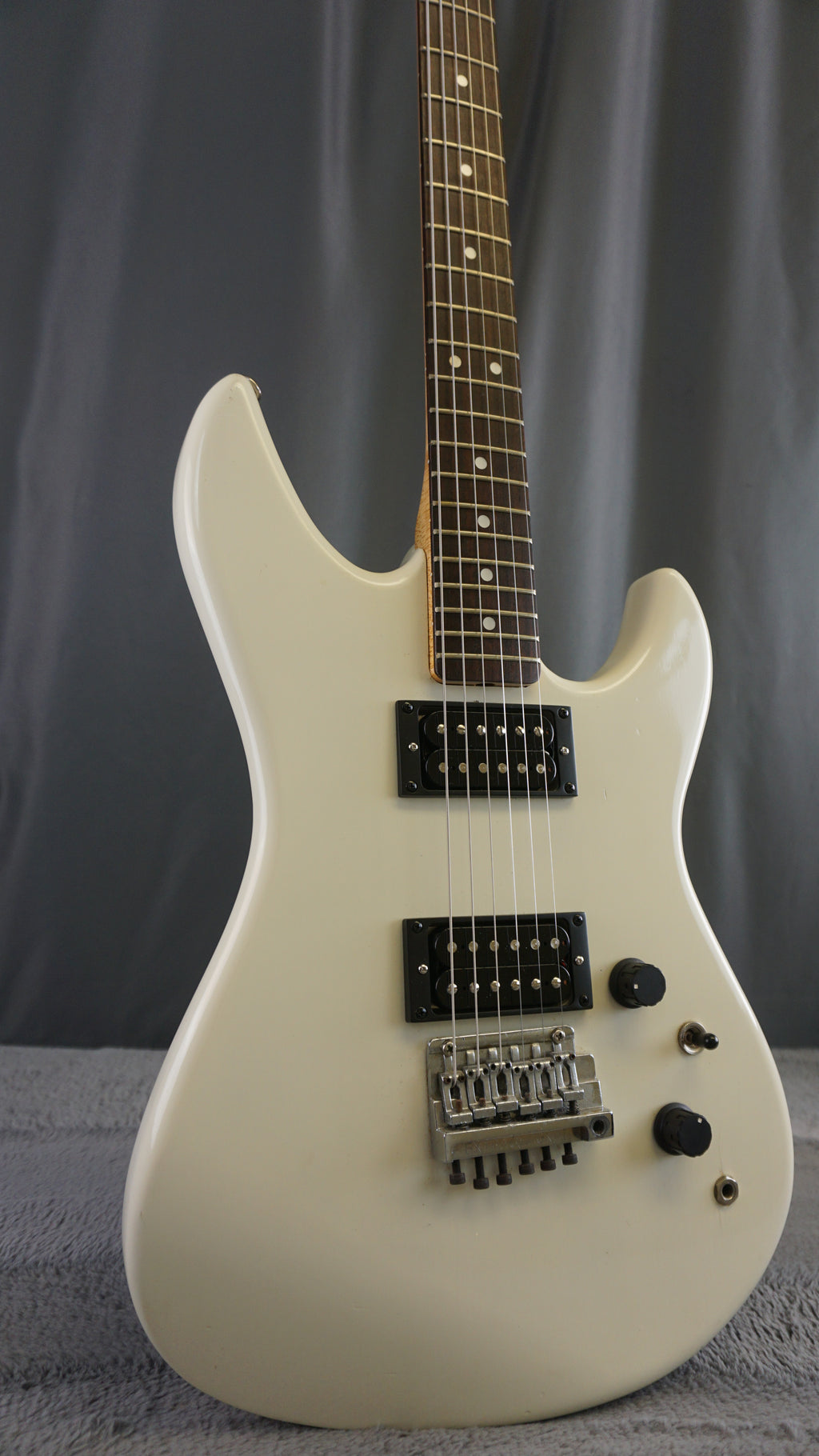 Tokai Strat Dinky Type 10 - White Japan