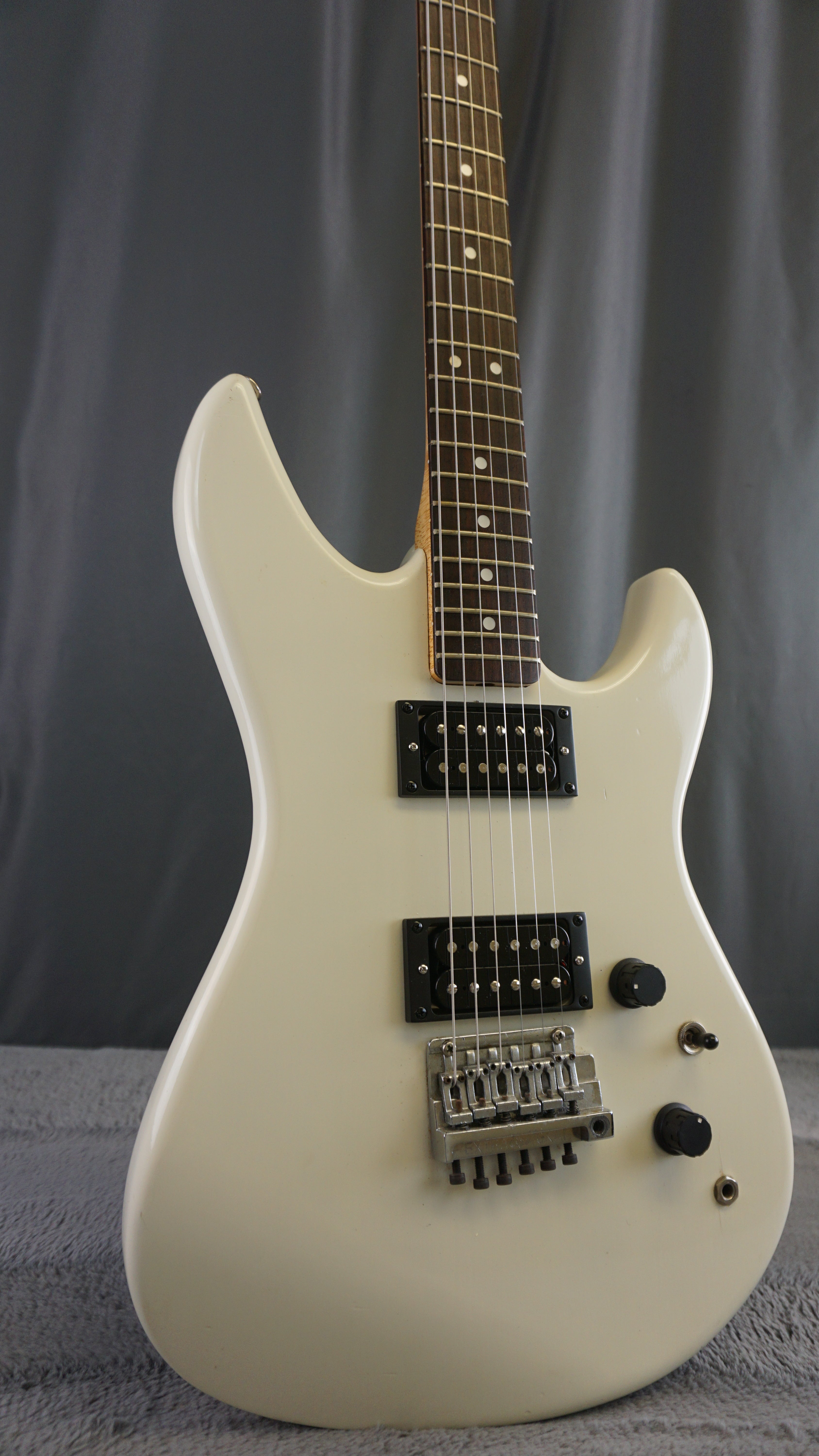 Tokai Strat Dinky Type 10 - White Japan