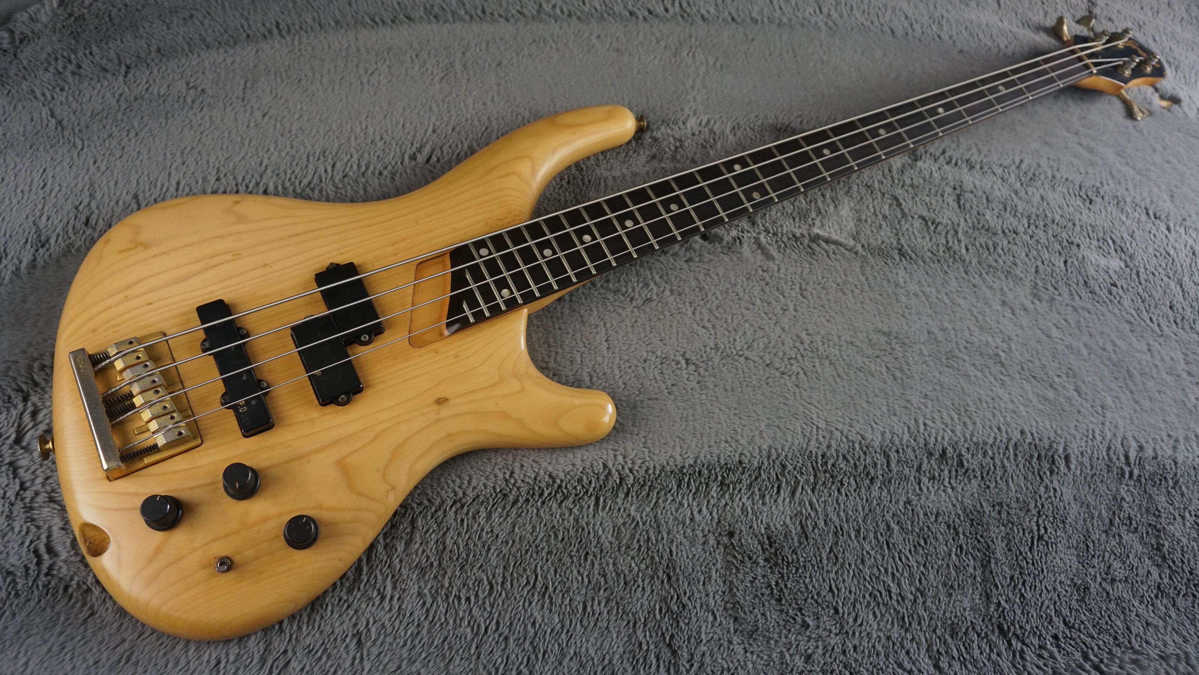 Greco Phoenix Bass MIJ Neck Through Bass Natural Finish Vintage Japan