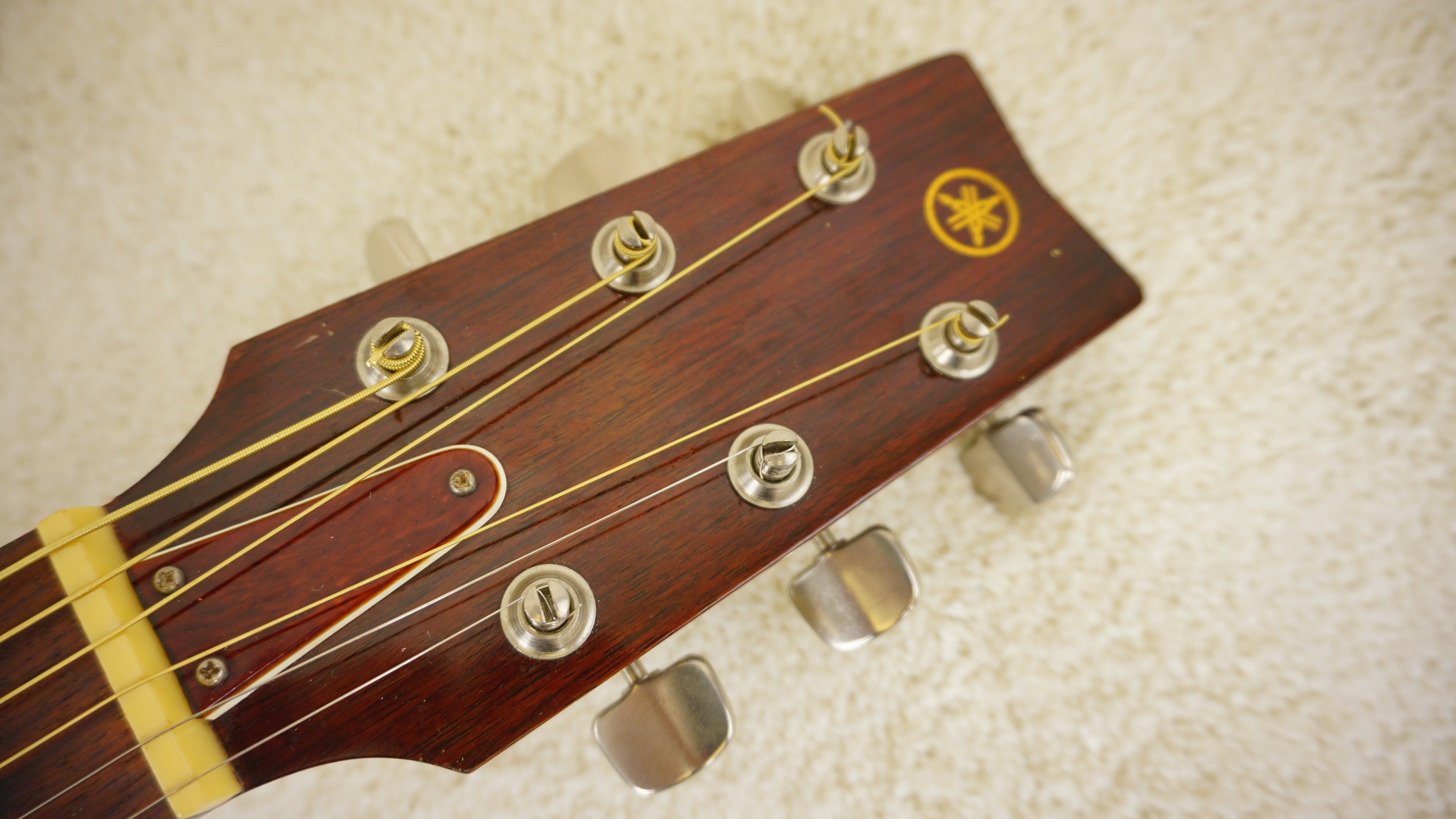 Yamaha FG-130 Nippon Gakki Made in Japan Acoustic Guitar w/ Chipboard Case