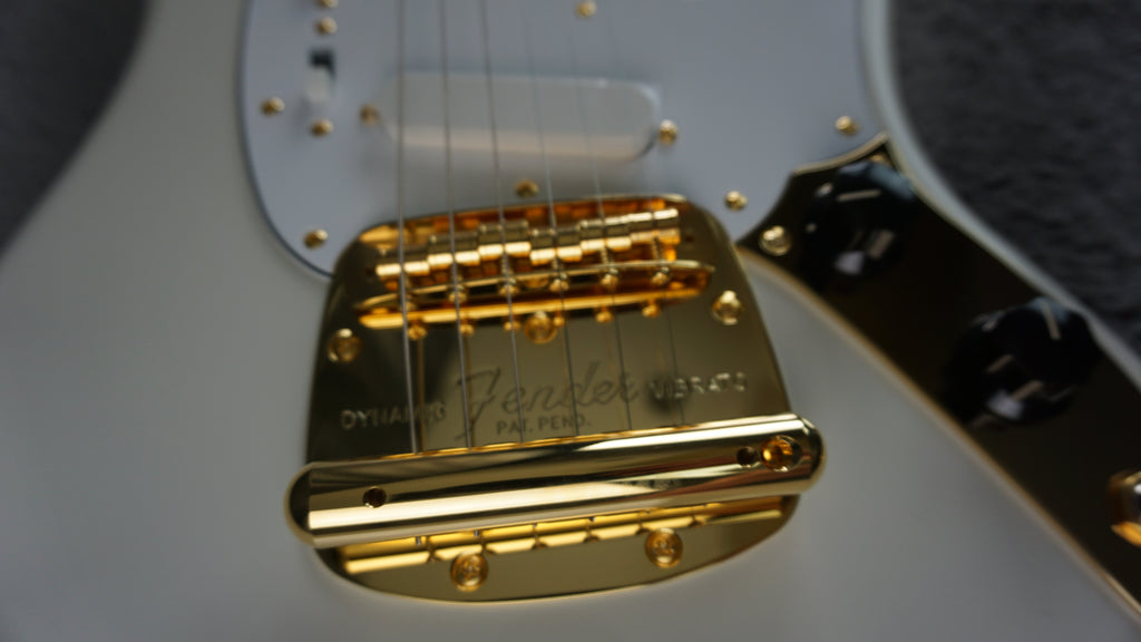 Fender Traditional Mustang 2025 Collection Japan White Pearl Rosewood w/ Gold Hardware