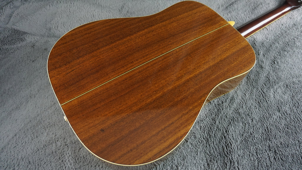 Morris MD-505 Vintage MIJ Dreadnought Acoustic Guitar w/ Hard Case