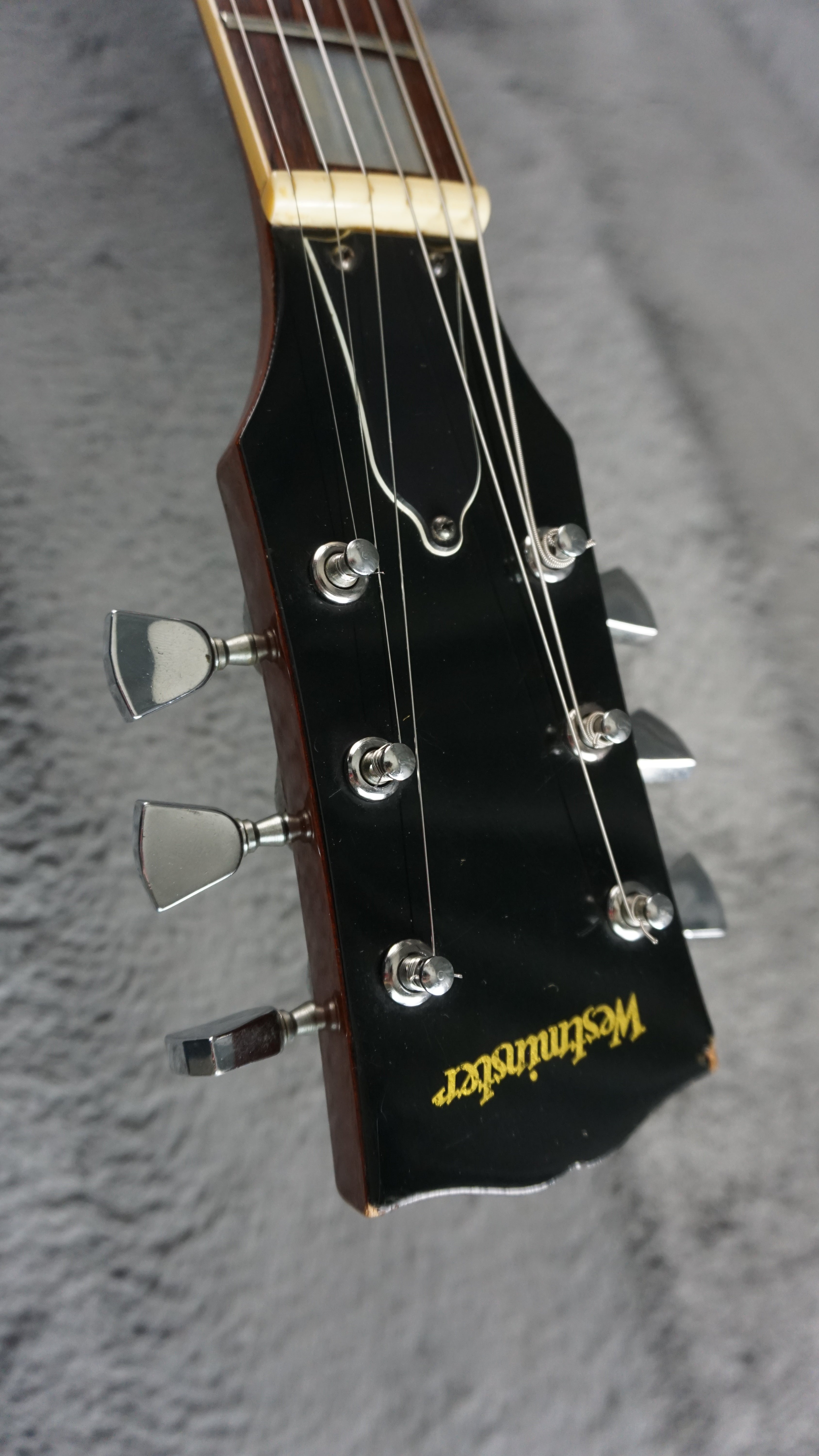 Westminster MIJ Single Cut Electric Guitar Tobacco Burst w/ Hard Case