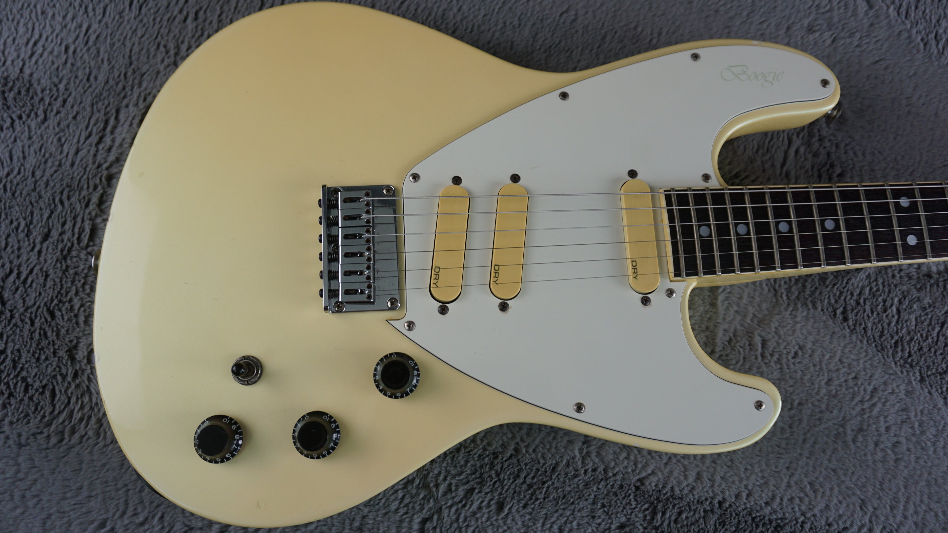 Greco Boogie BG600 1985 - Mystery White Japan