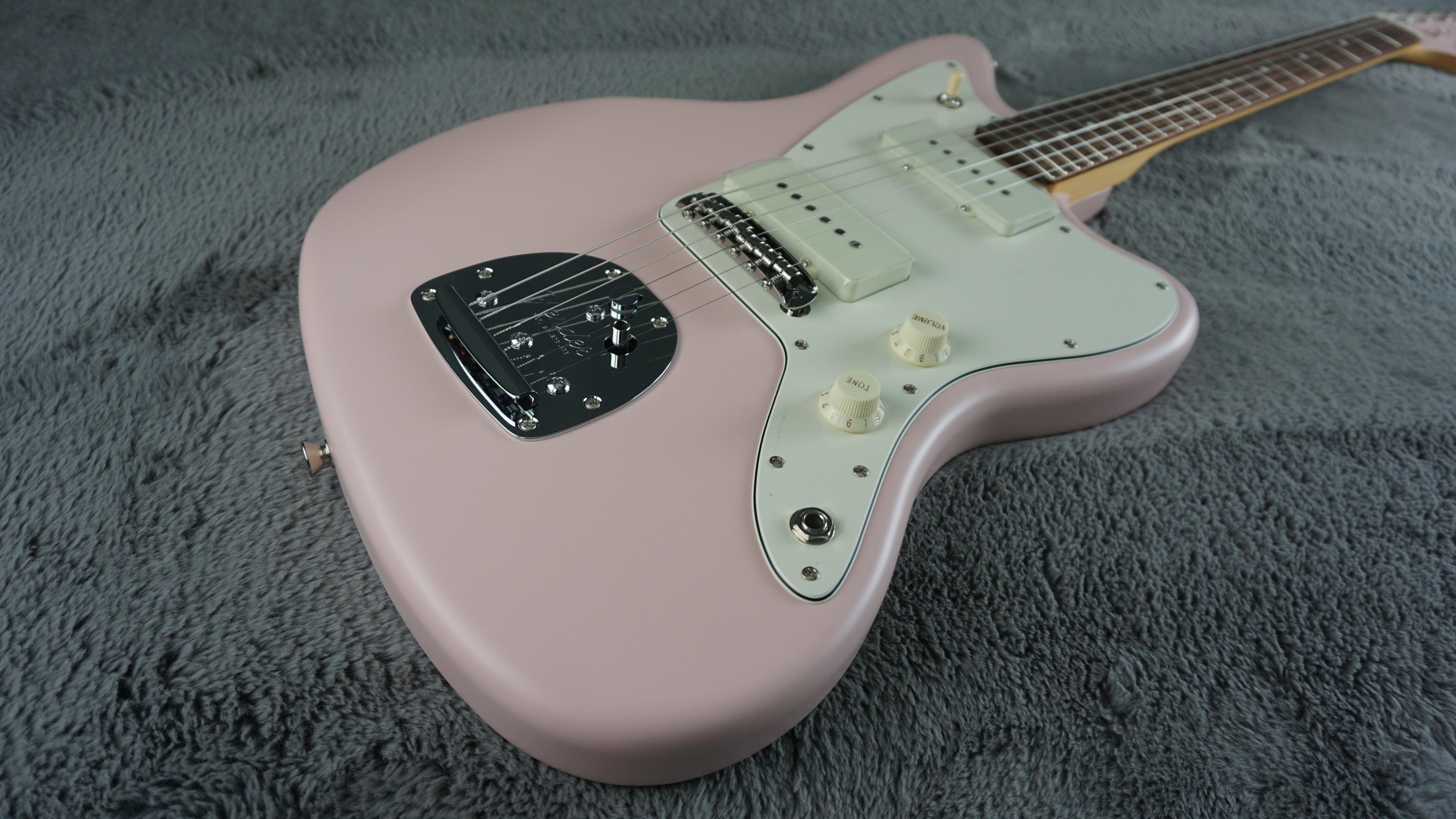 Fender Made in Japan FSR Hybrid II Jazzmaster Satin Shell Pink Kinko’s Exclusive 1 of 12