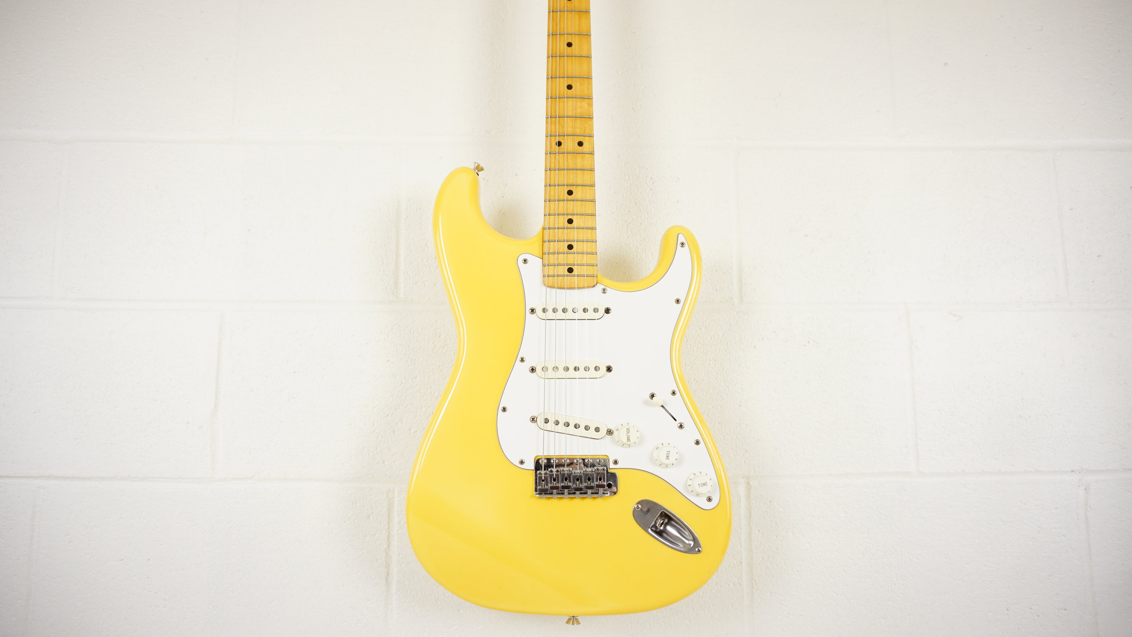 Fender ST72-115 YWH Stratocaster MIJ Fujigen E-Serial (1984-1987)