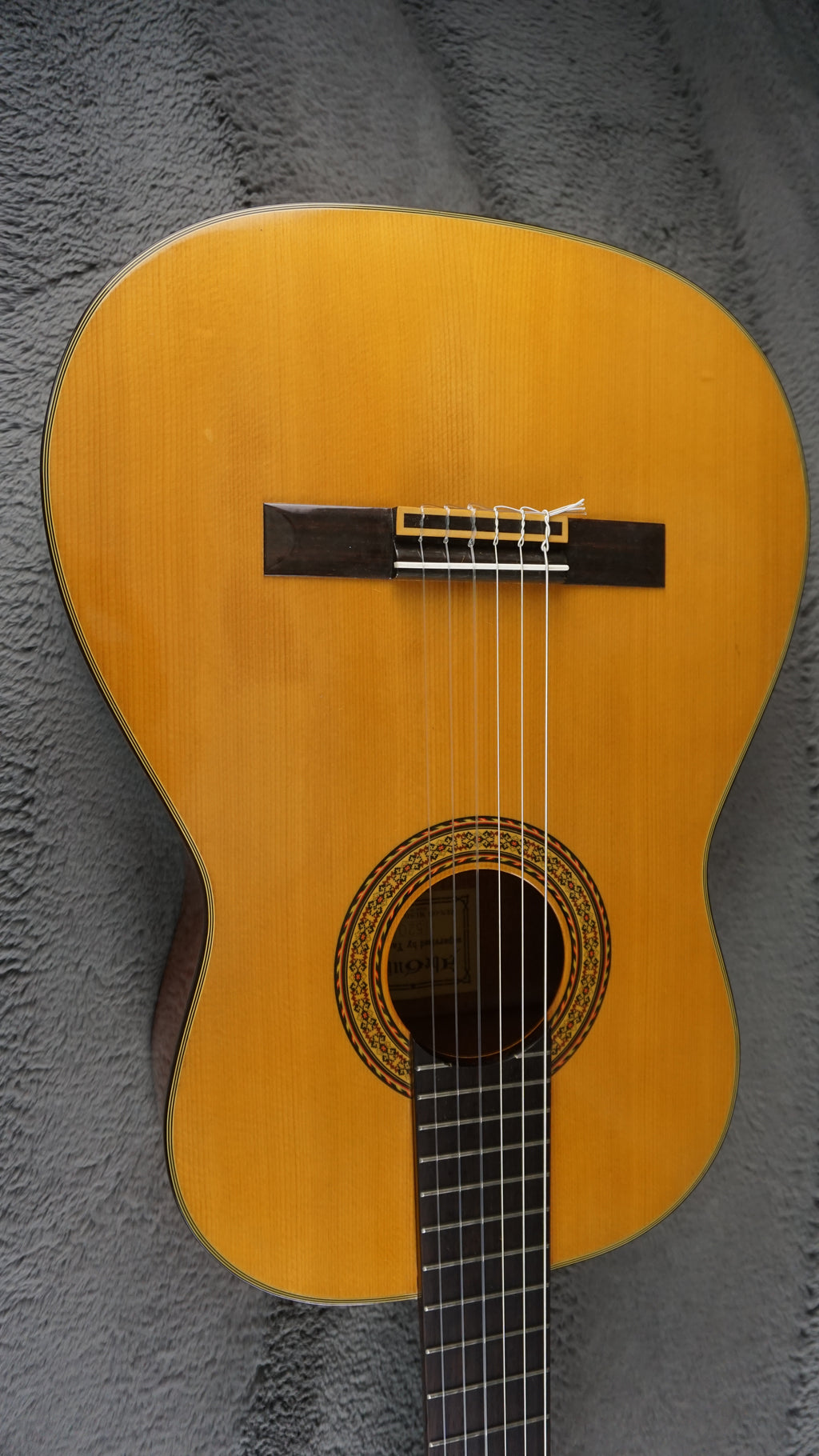 Vintage Abe Guitar Model 520 Classical Acoustic Guitar Japan w/ Hard Case