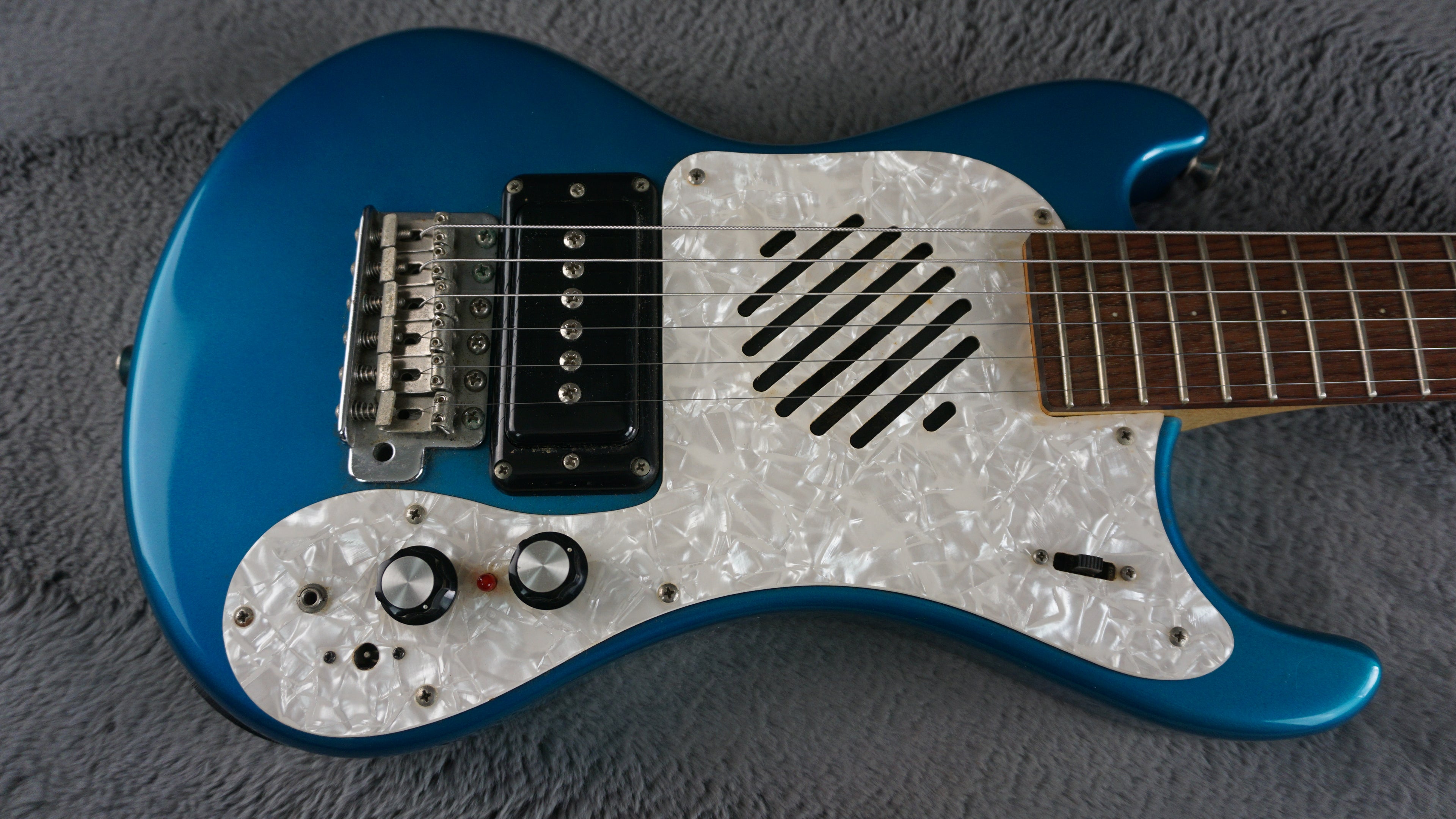 MarineRider Mosrite Ventures Model w/ Built In Amp - Blue