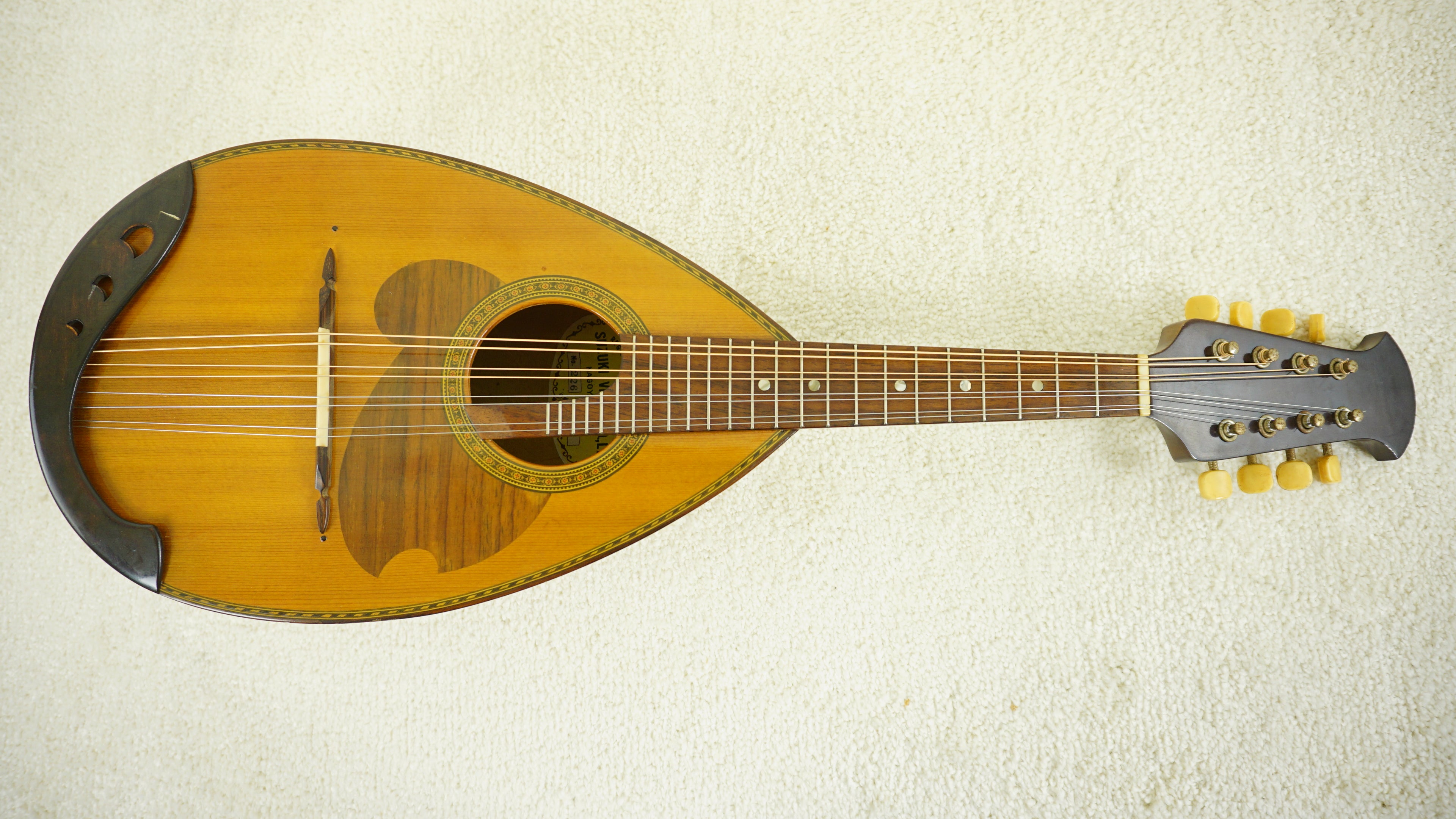 Suzuki No. 226 Bowlback Mandolin 1972 Japan w/ Gig Bag
