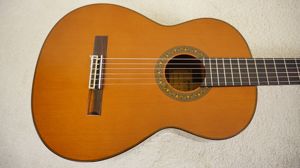 Morris MC-50 Classical Guitar Made in Japan w/ Hard Case