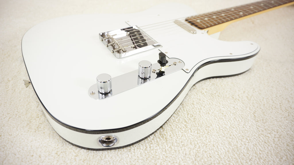 Fender FSR Traditional II 60s Telecaster Custom RW 2025 Olympic White w/ Black Binding MIJ