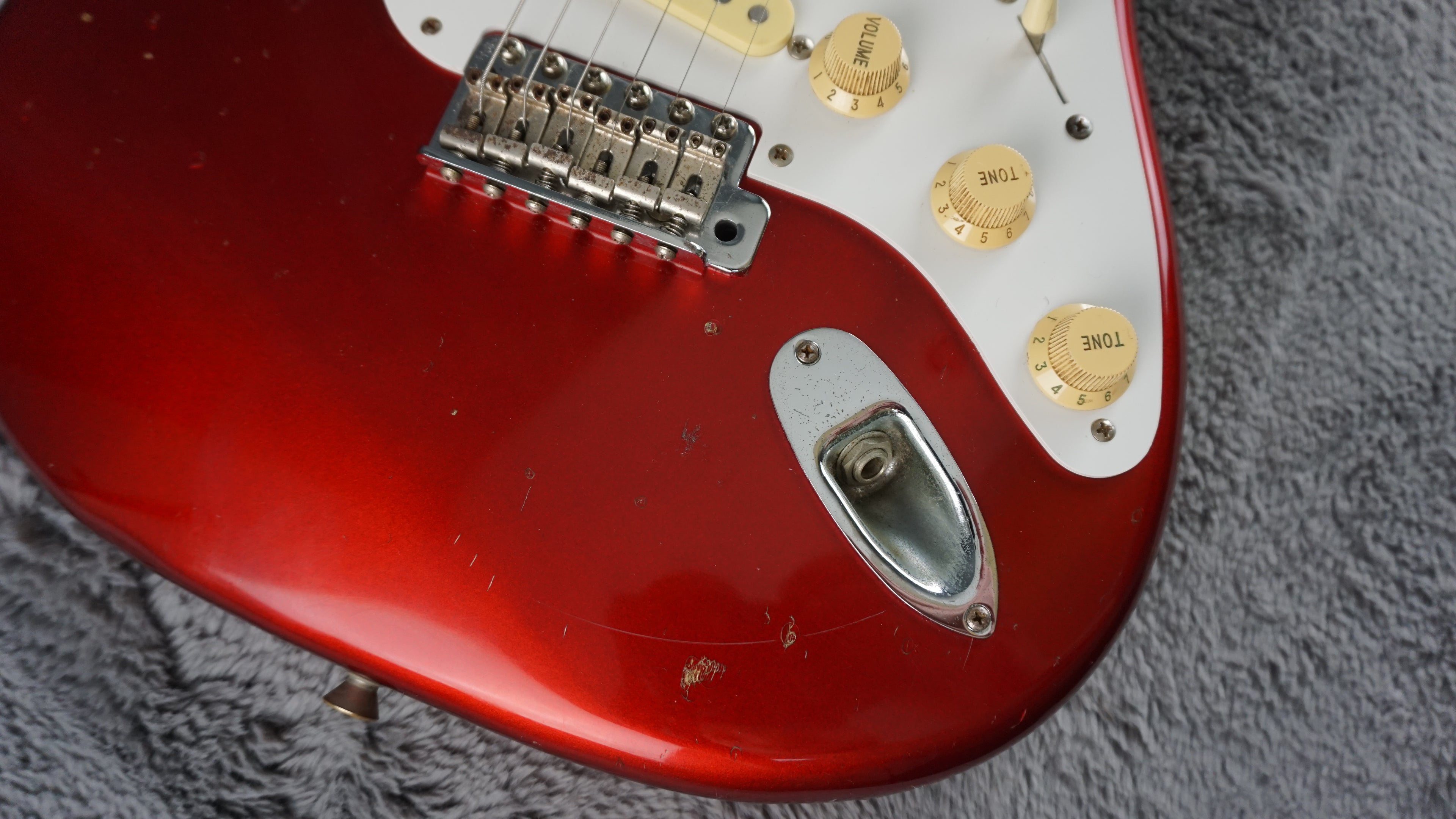 Fender Japan ST57-500 Stratocaster 1989 Candy Apple Red