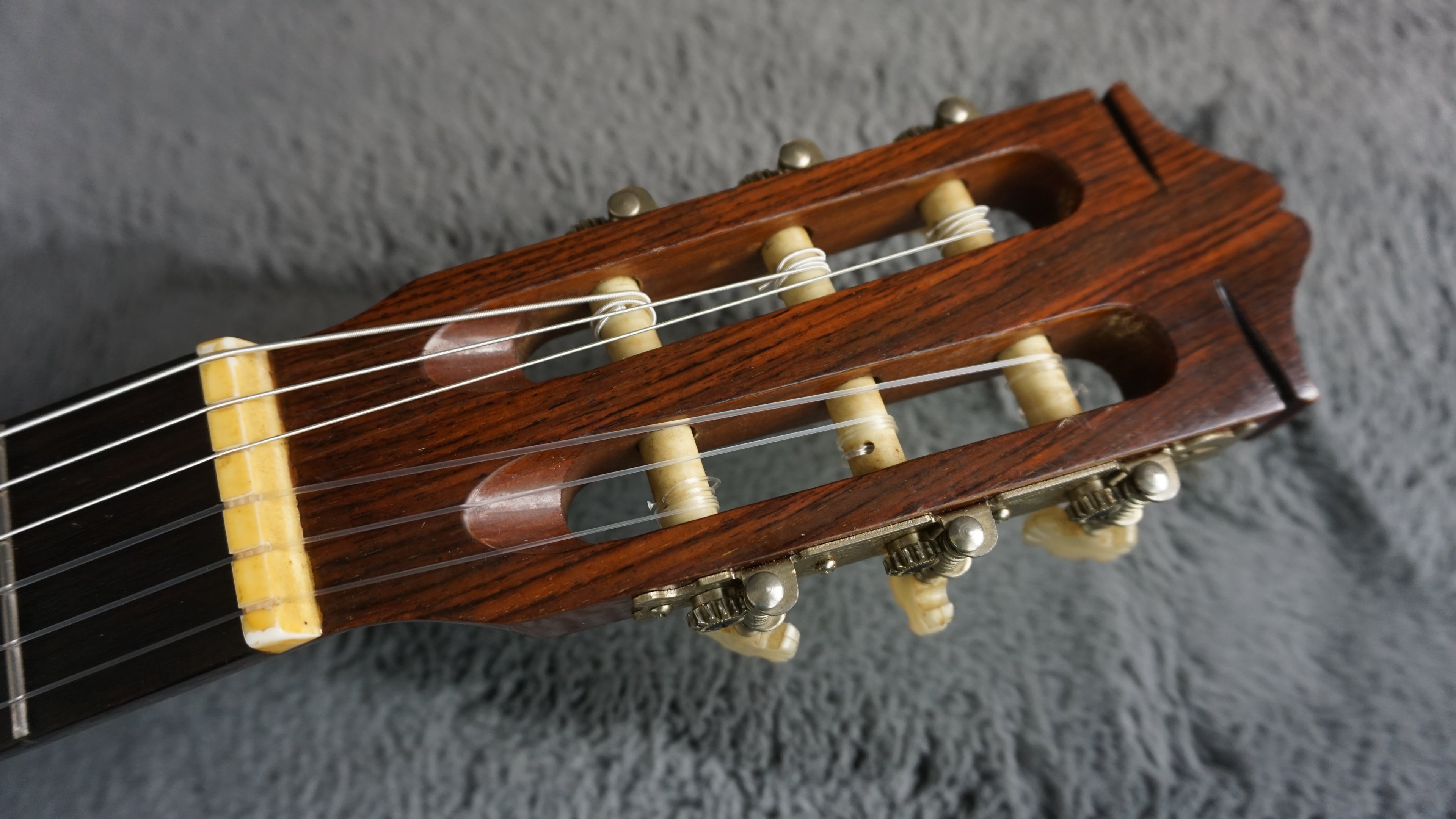 1972 Morris M-10 Classical Guitar – Made in Japan
