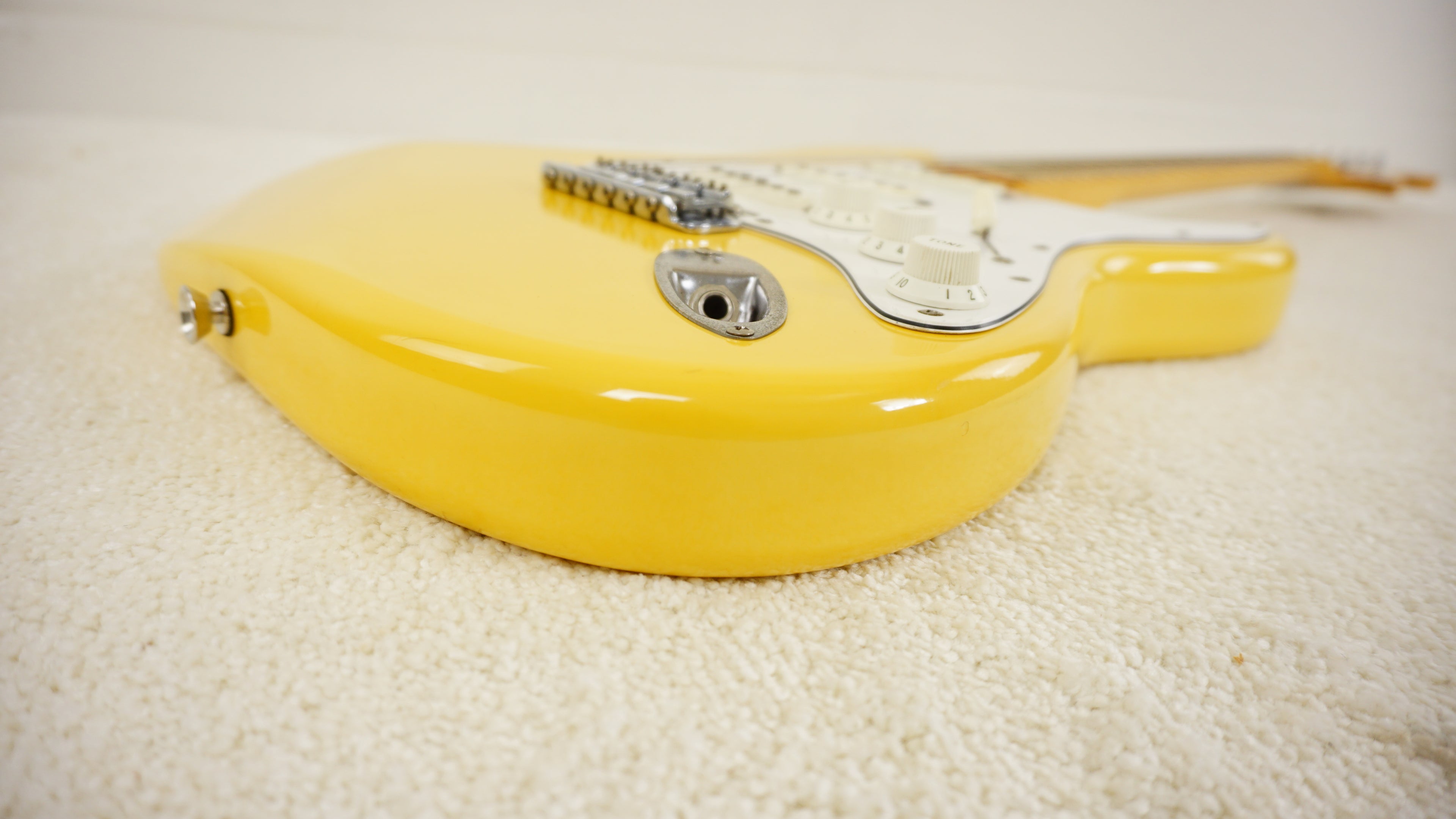 Fender ST72-115 YWH Stratocaster MIJ Fujigen E-Serial (1984-1987)