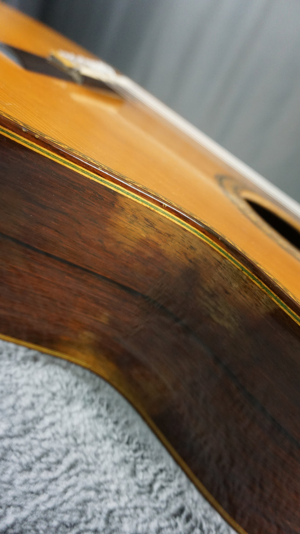Osamu Tomita Nol. 15 1974 Japan Classical Guitar w/ Hard Case