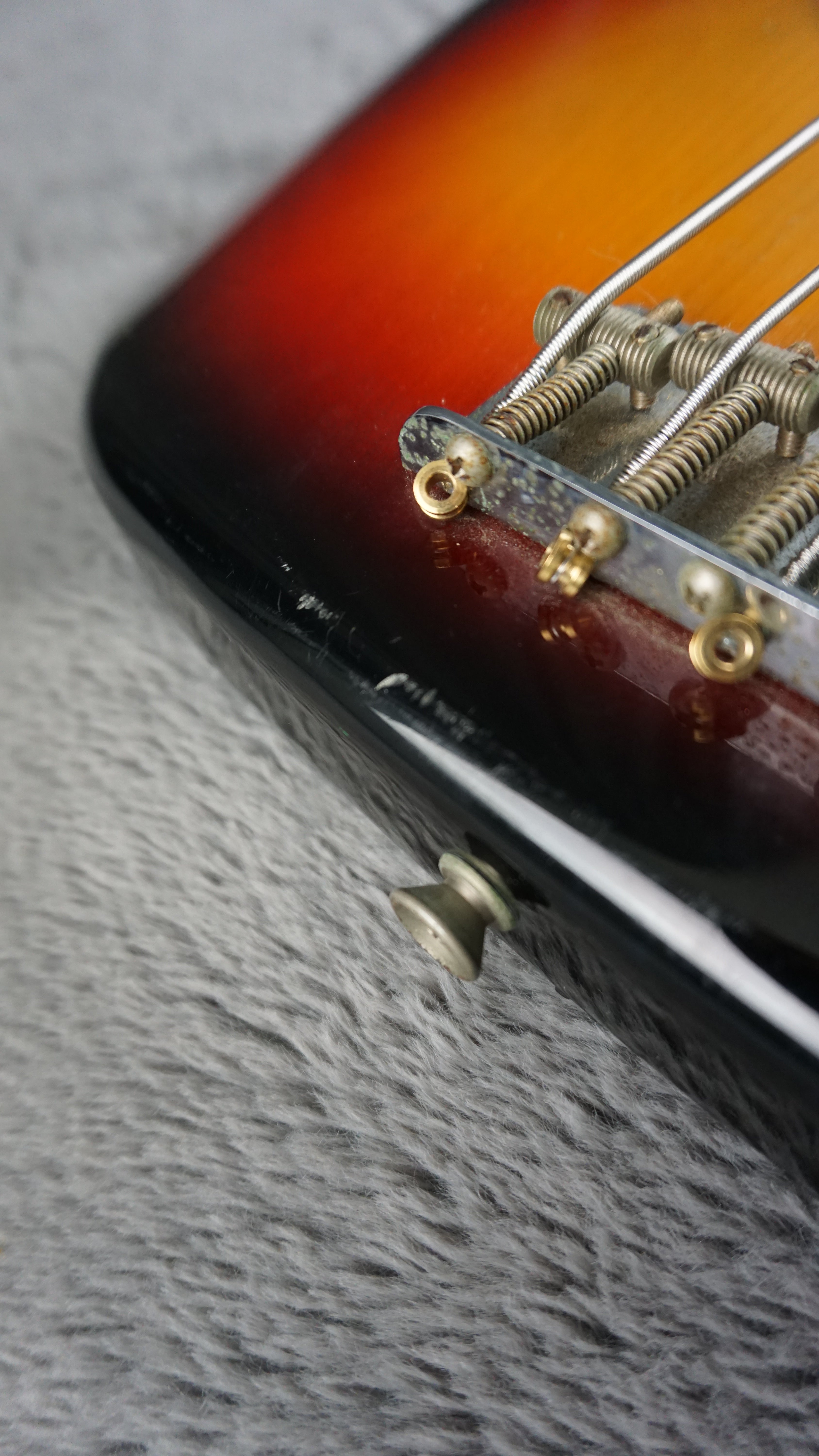 Yamaha PB-400M Precision Bass MIJ Sunburst w/ Hard Case