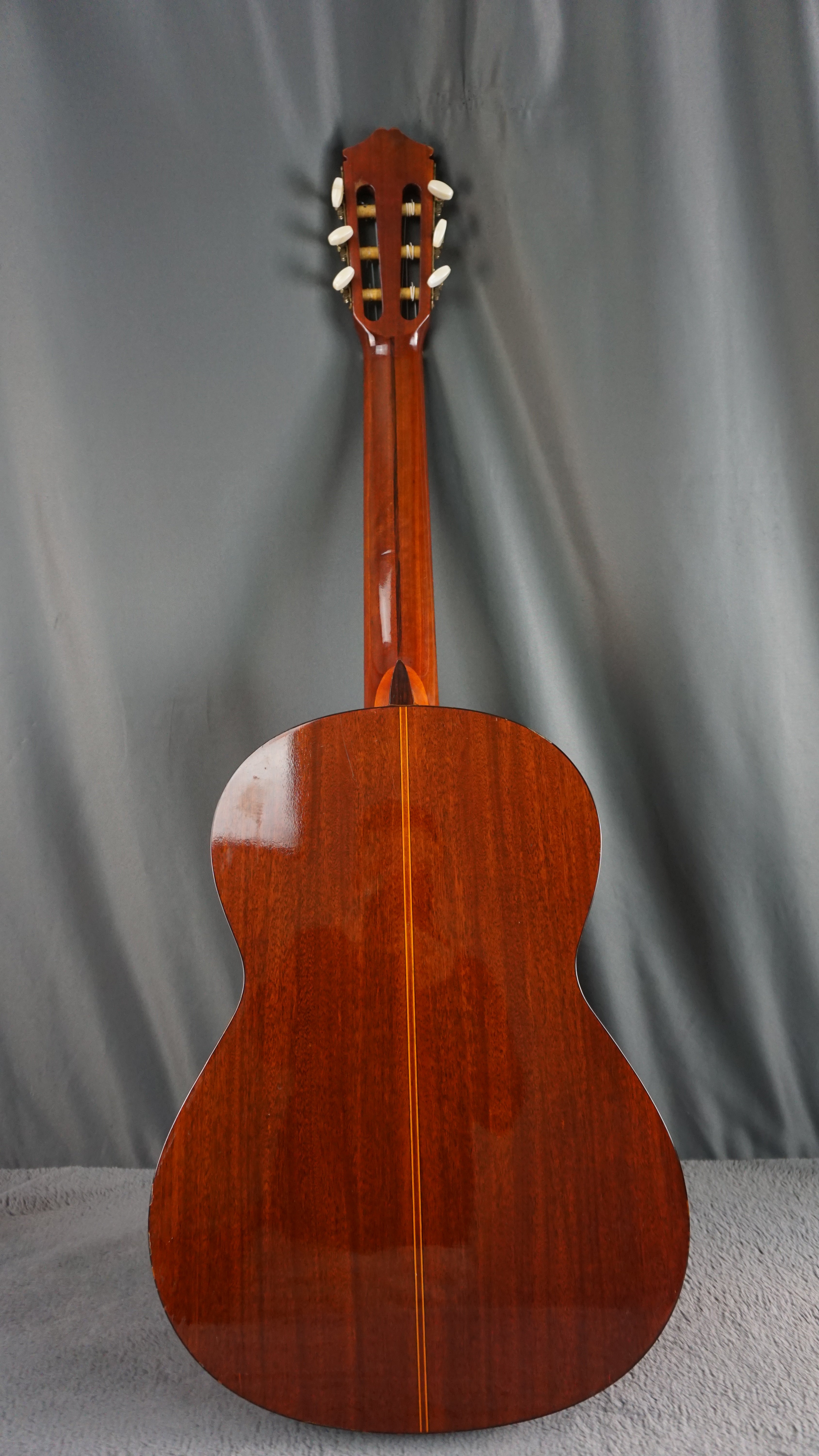 Morris M-15 Classical Nylon String Guitar Made in Japan w/ Gig Bag
