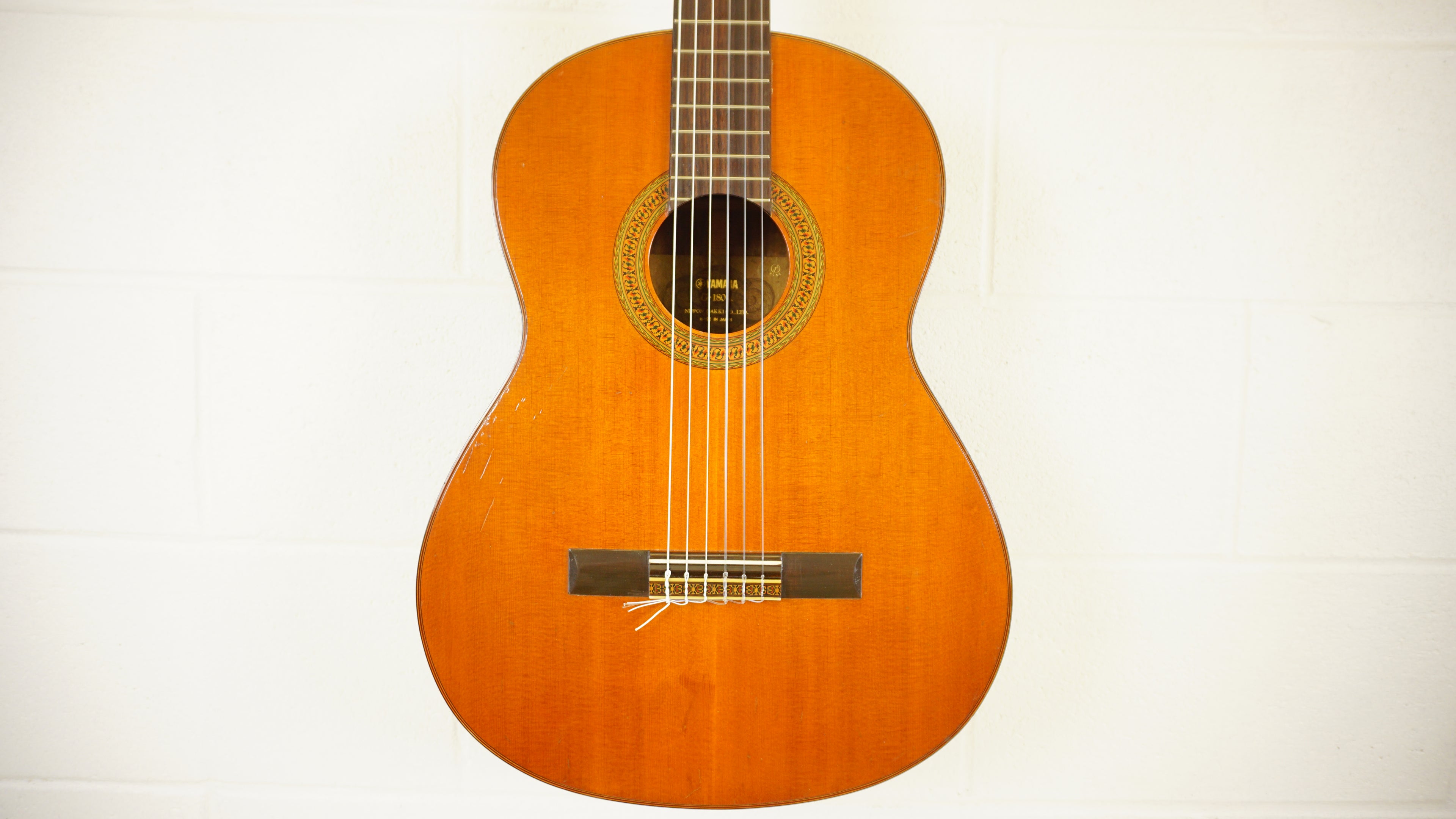 Yamaha G-180A Classical Guitar w/ Hard Case Made in Japan