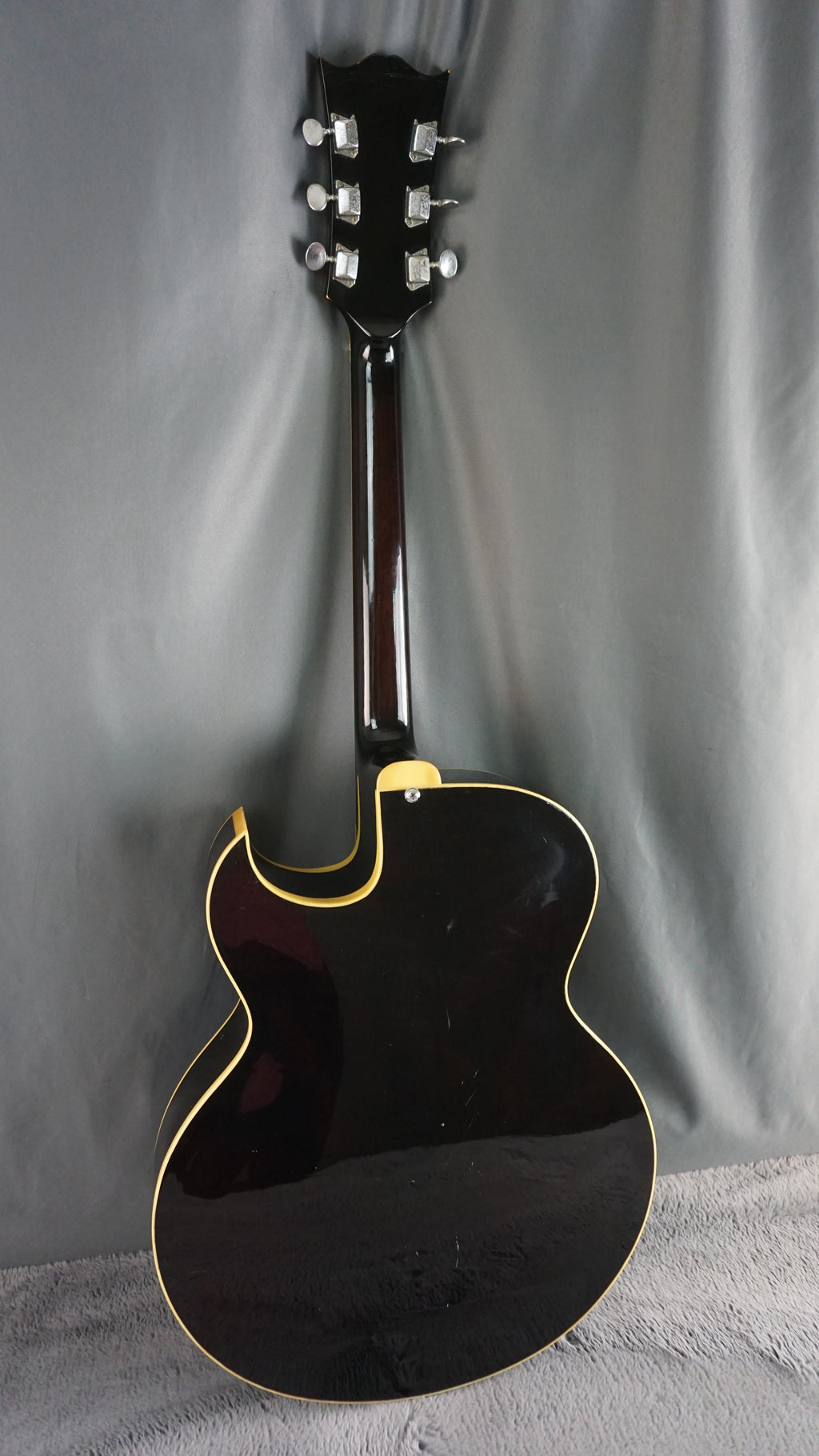 Guyatone Hollowbody Electric 1960s - Sunburst Japan Dual Pickup