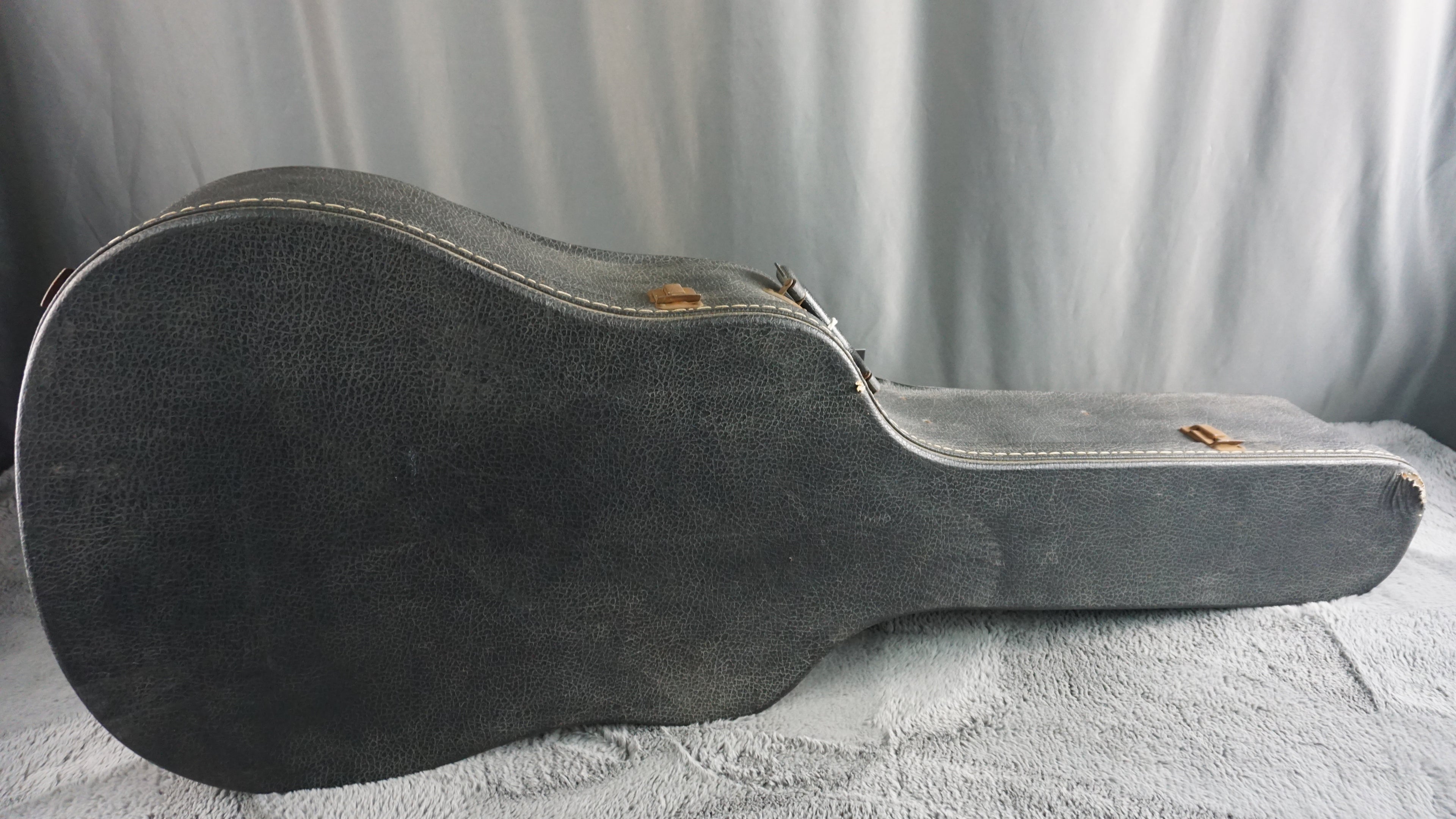 Tokai Cat’s Eyes CE-300 Vintage MIJ Acoustic Guitar w/ Hard Case