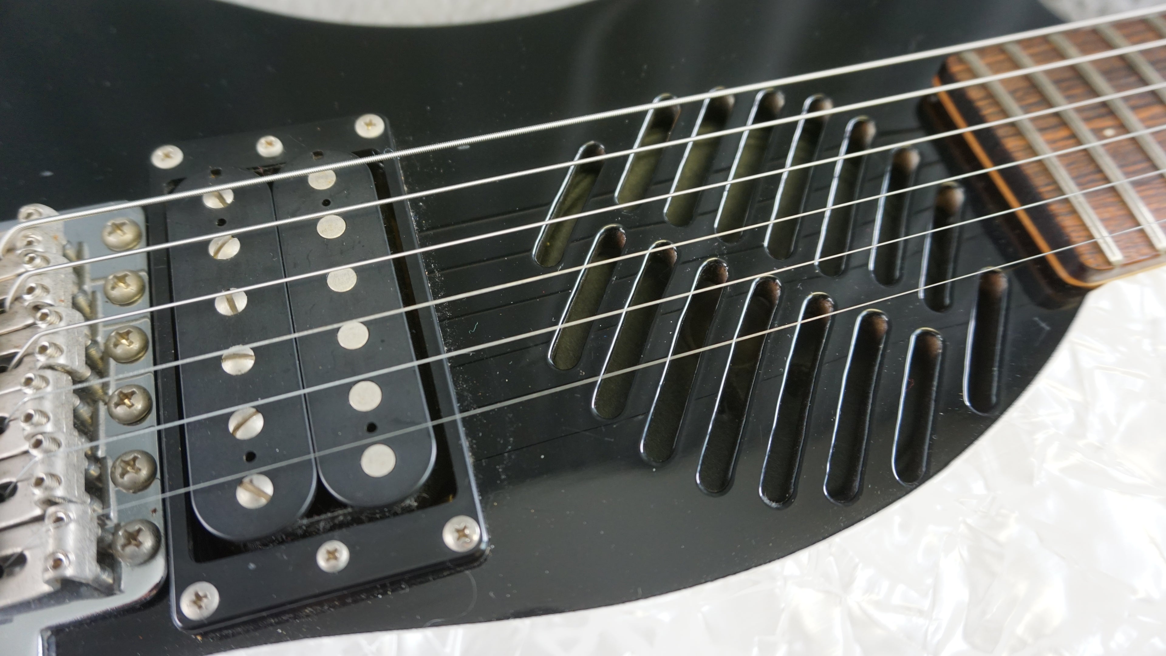 Marine Rider Mosrite Ventures Model with Built In Amp Black