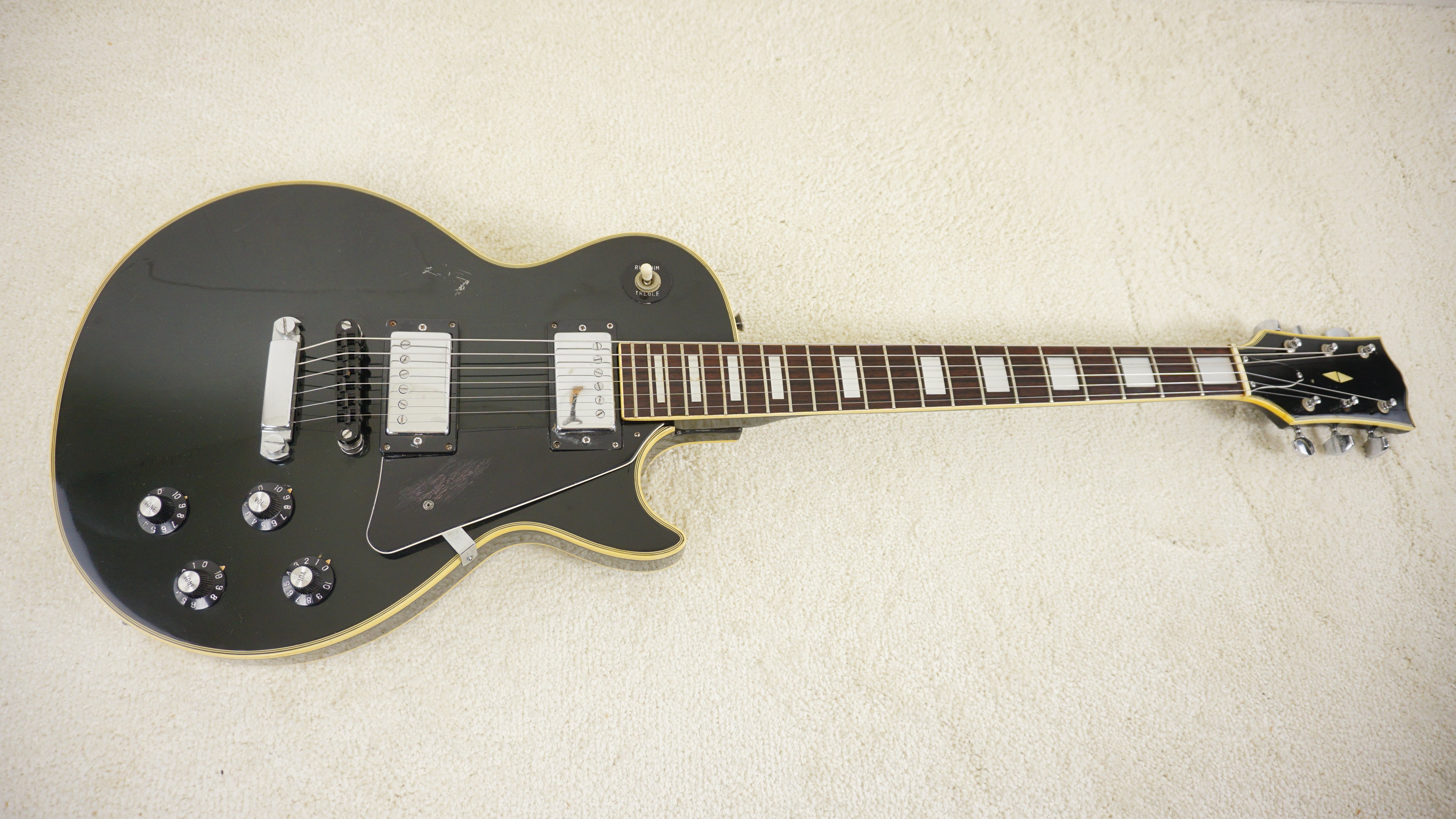 Vintage Lawsuit Single Cut Electric Guitar Black MIJ Japan