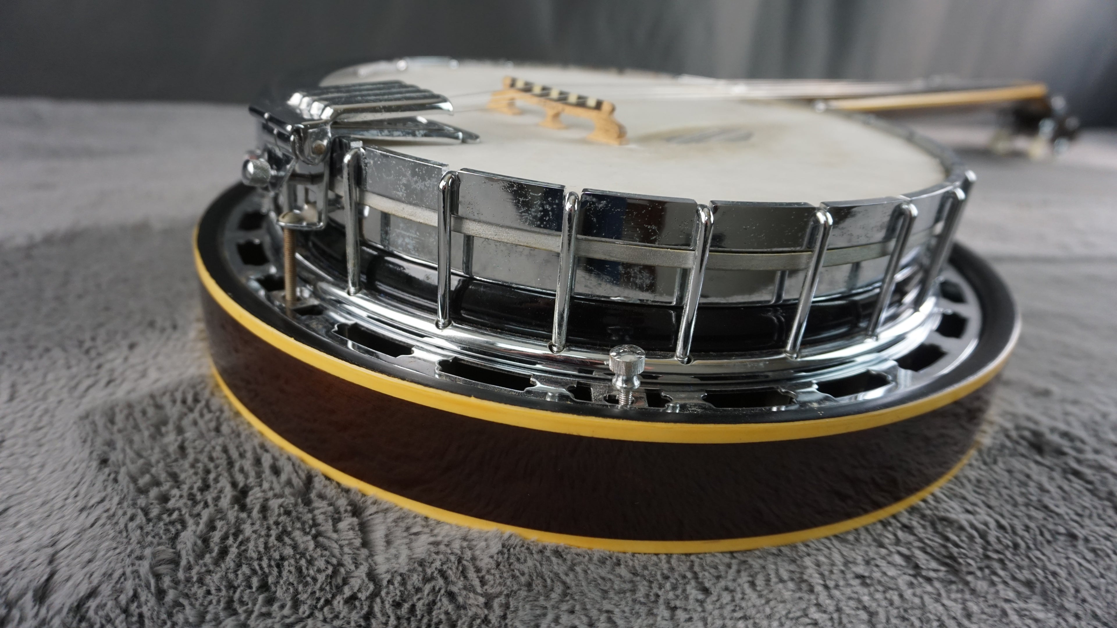 Morris 5-String Resonator Banjo w/ Hard Case