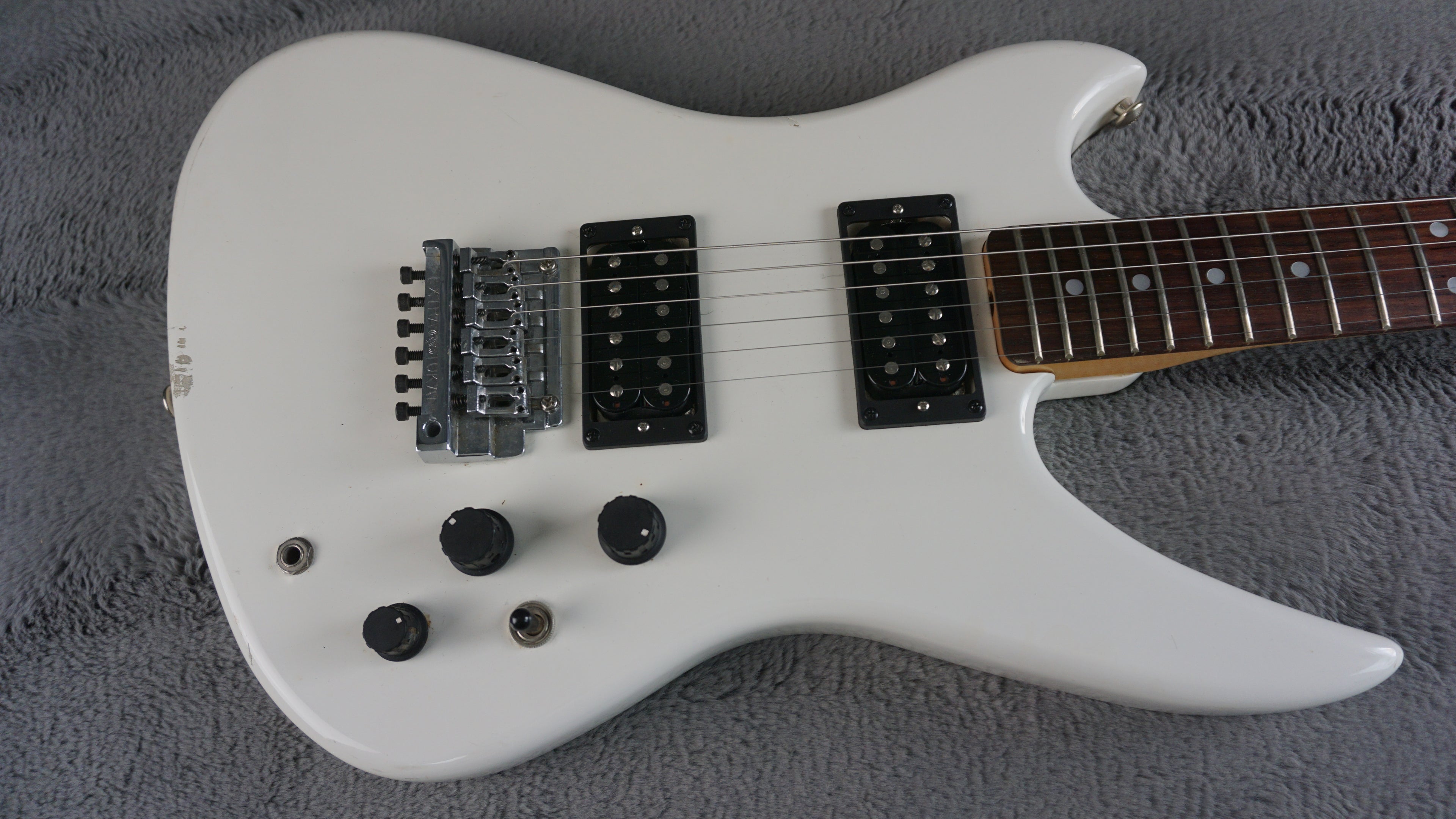 Tokai Strange Shape Guitar - White - Japan