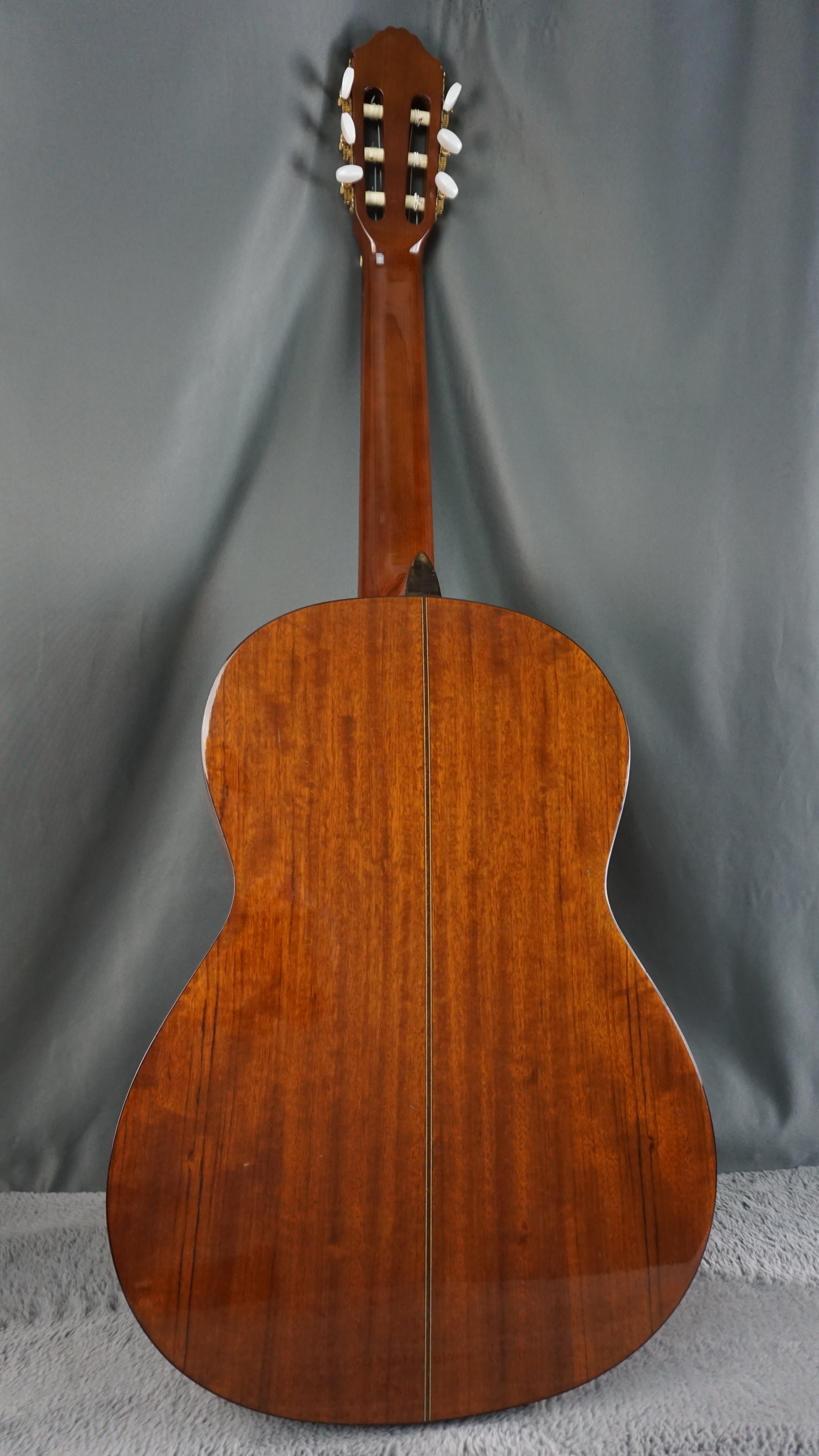 Morris MC-112 Classical Acoustic Guitar Made in Korea
