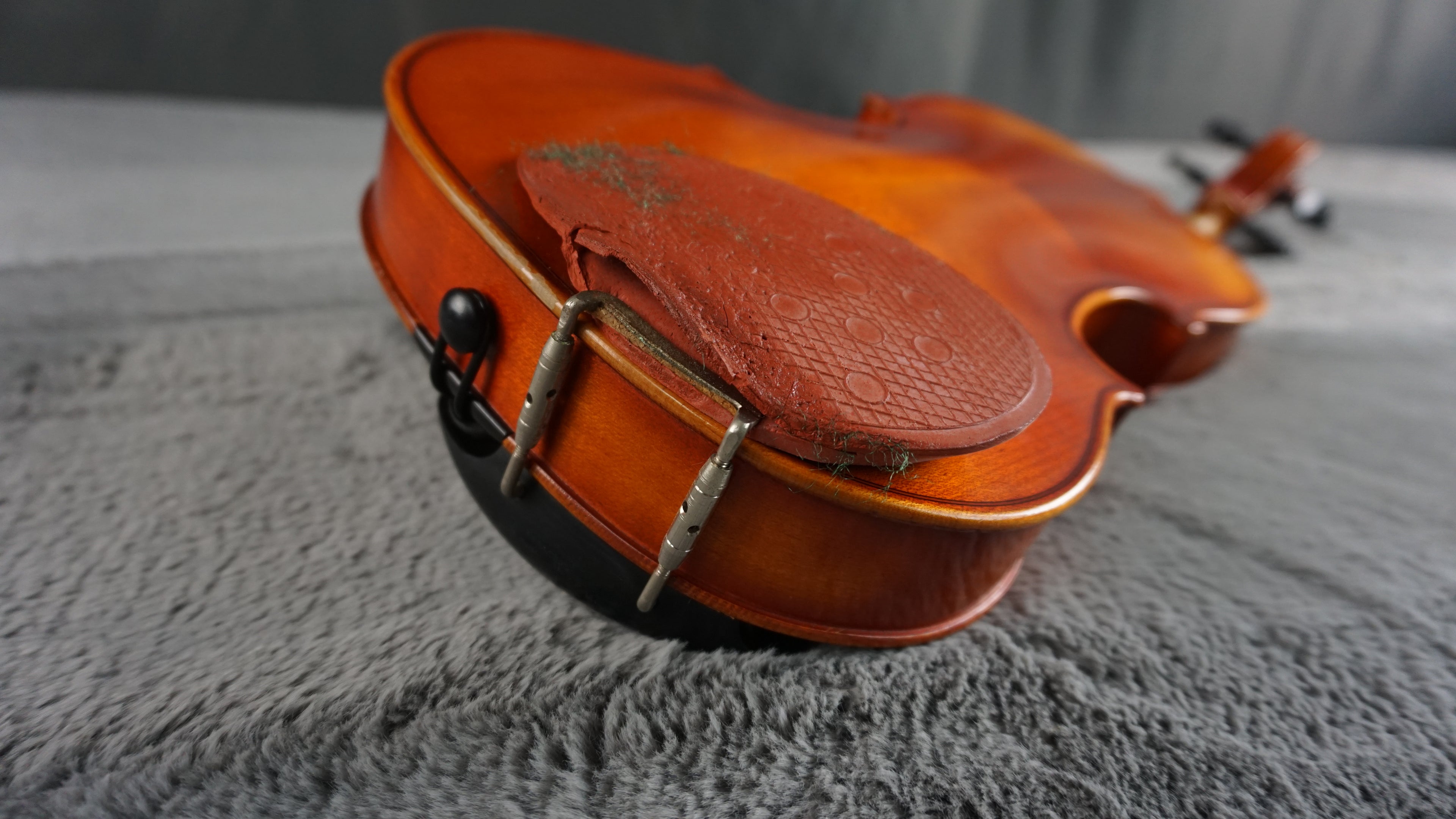 Suzuki No. 280 3/4 Violin Outfit w/ Bow & Hard Case