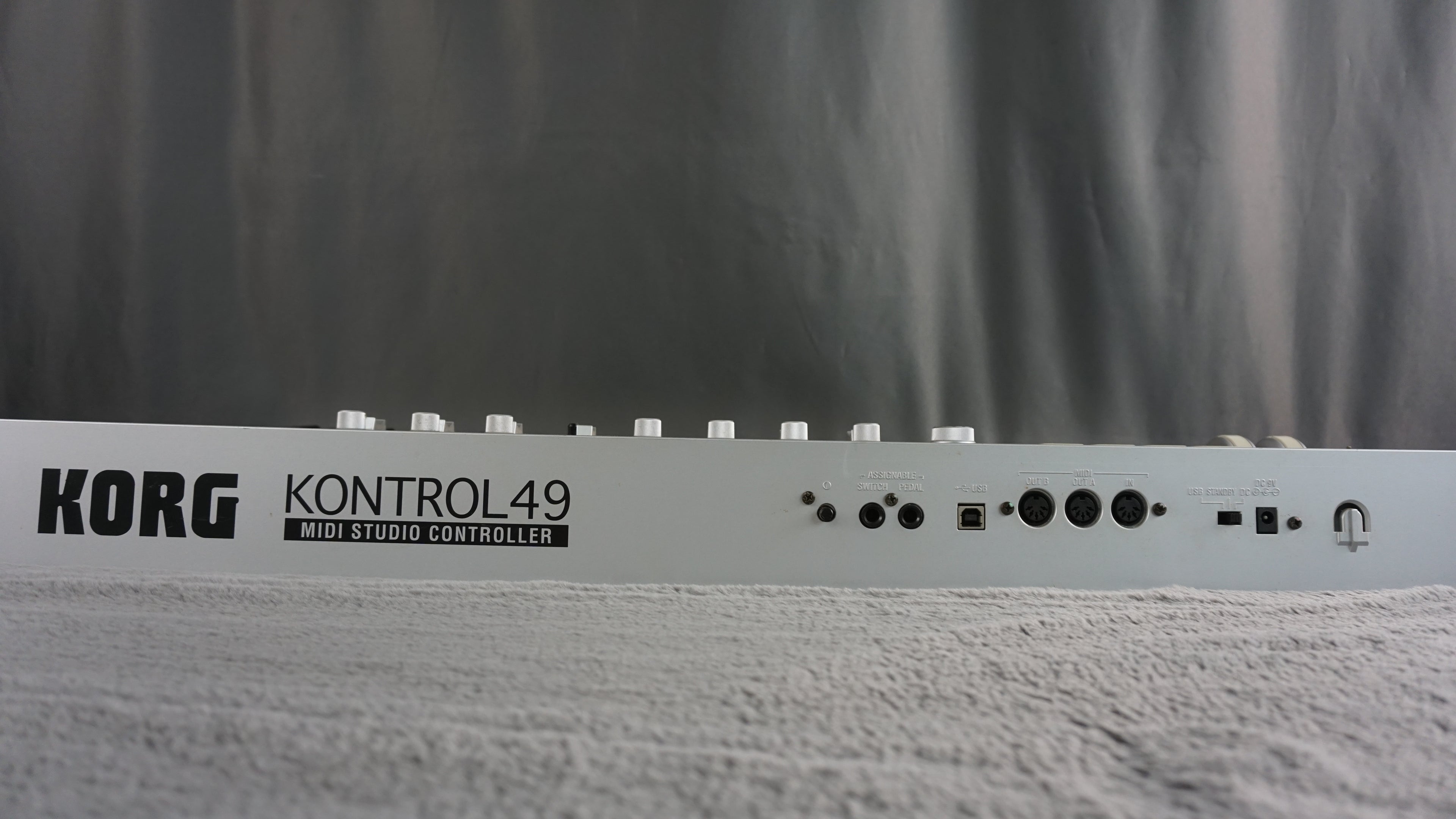 Korg Kontrol 49 Midi Studio Controller w/ Power Supply