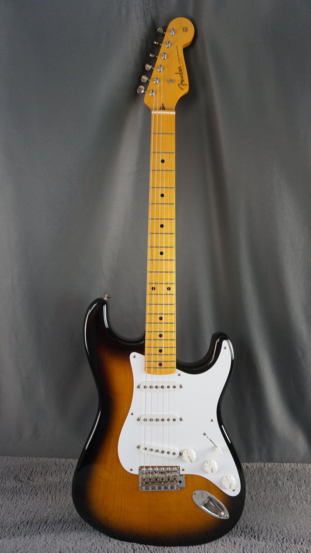 Fender Japan ST57-70TX 2004 Stratocaster 2-Tone Sunburst w/ Texas Special Pickups