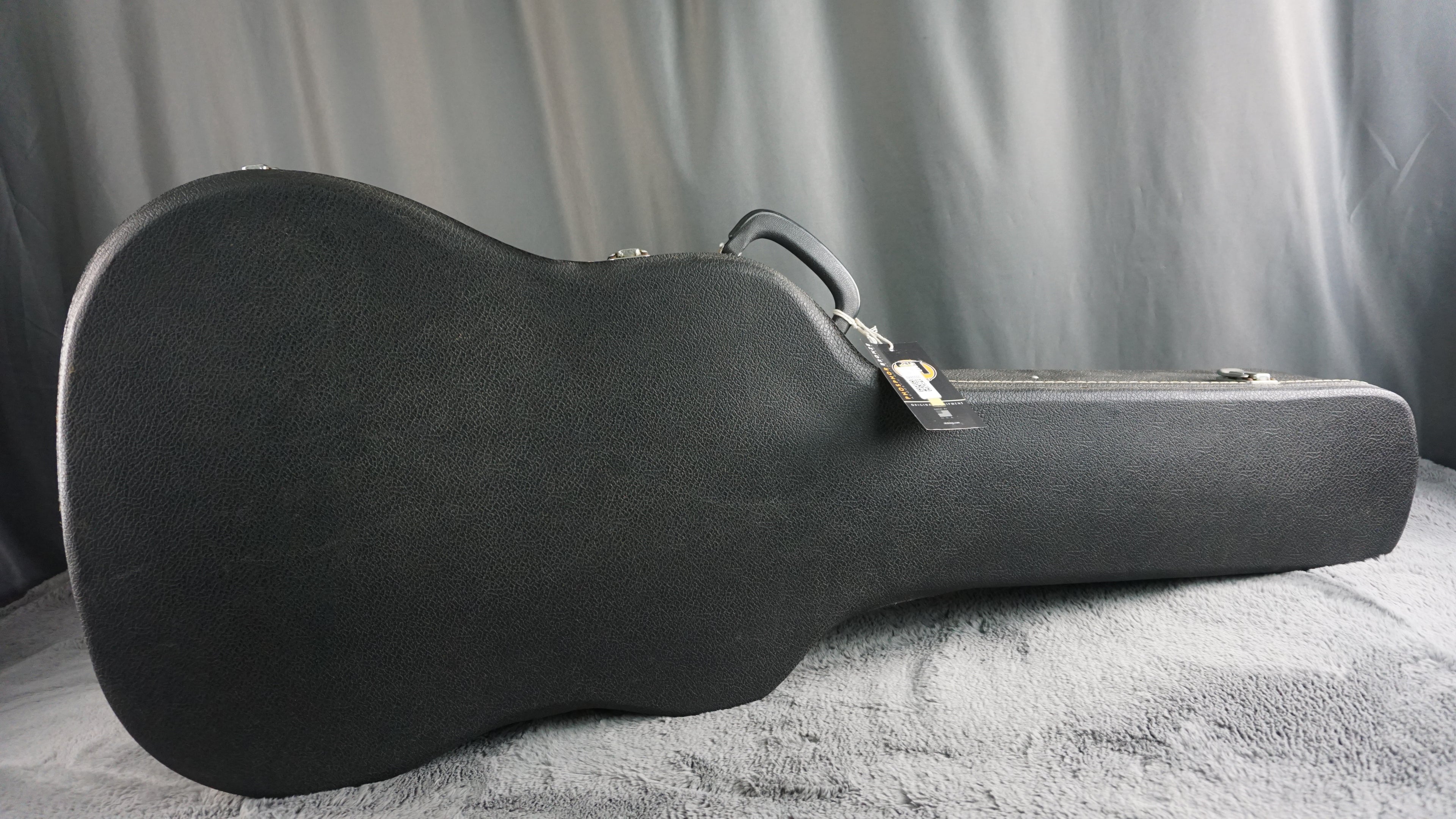Cat’s Eyes CE-250 MIJ Dreadnought Acoustic Guitar w/ Hard Case