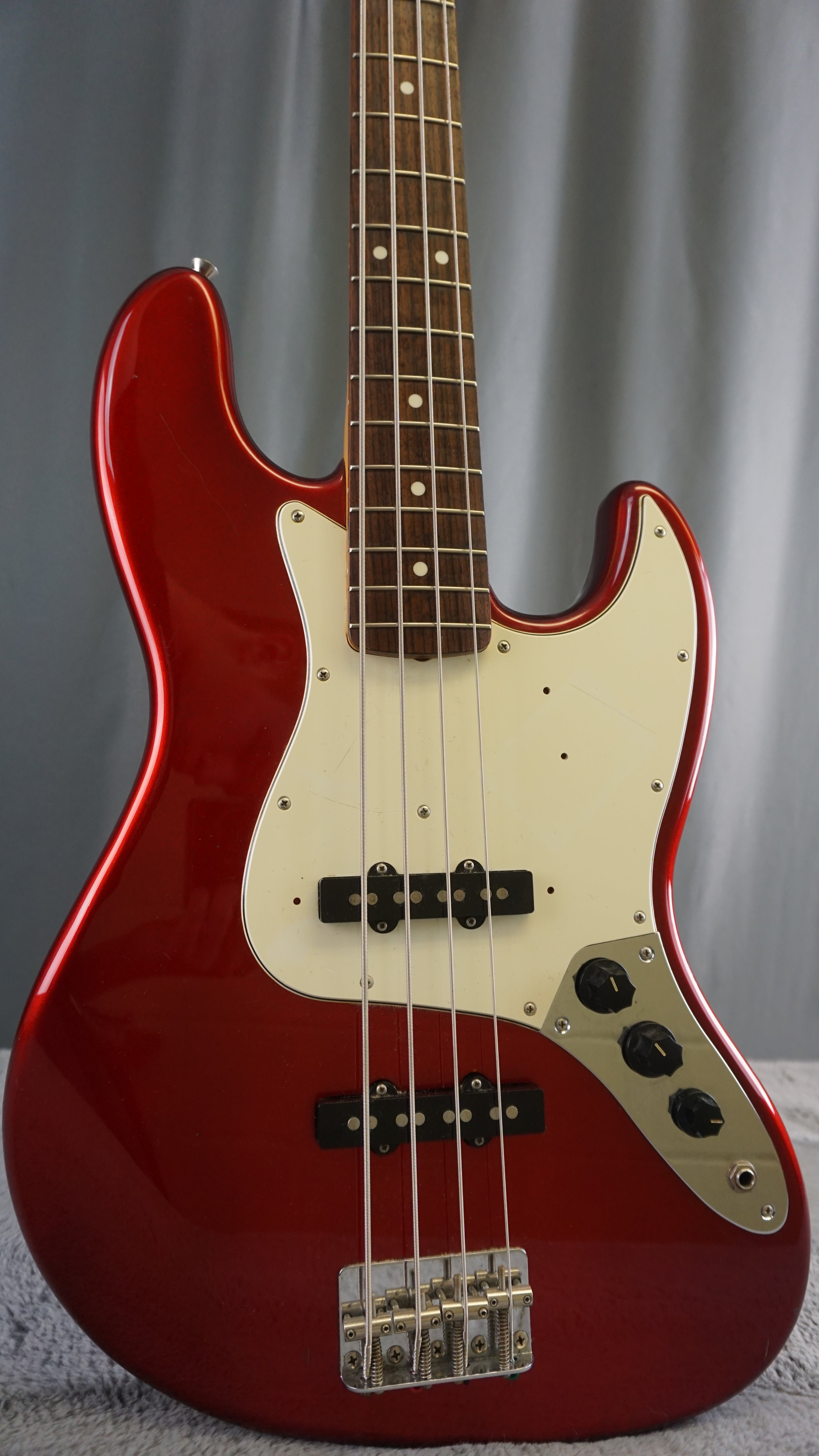 94-95 Fender Japan Jazz Bass Candy Apple Red w/ Gig Bag