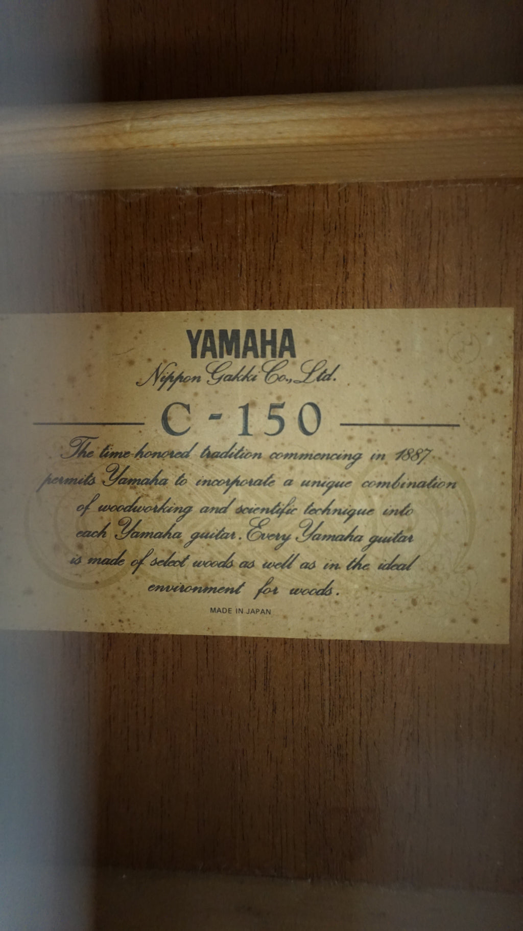 Yamaha C-150 Classical Guitar w/ Hard Case – Made in Japan