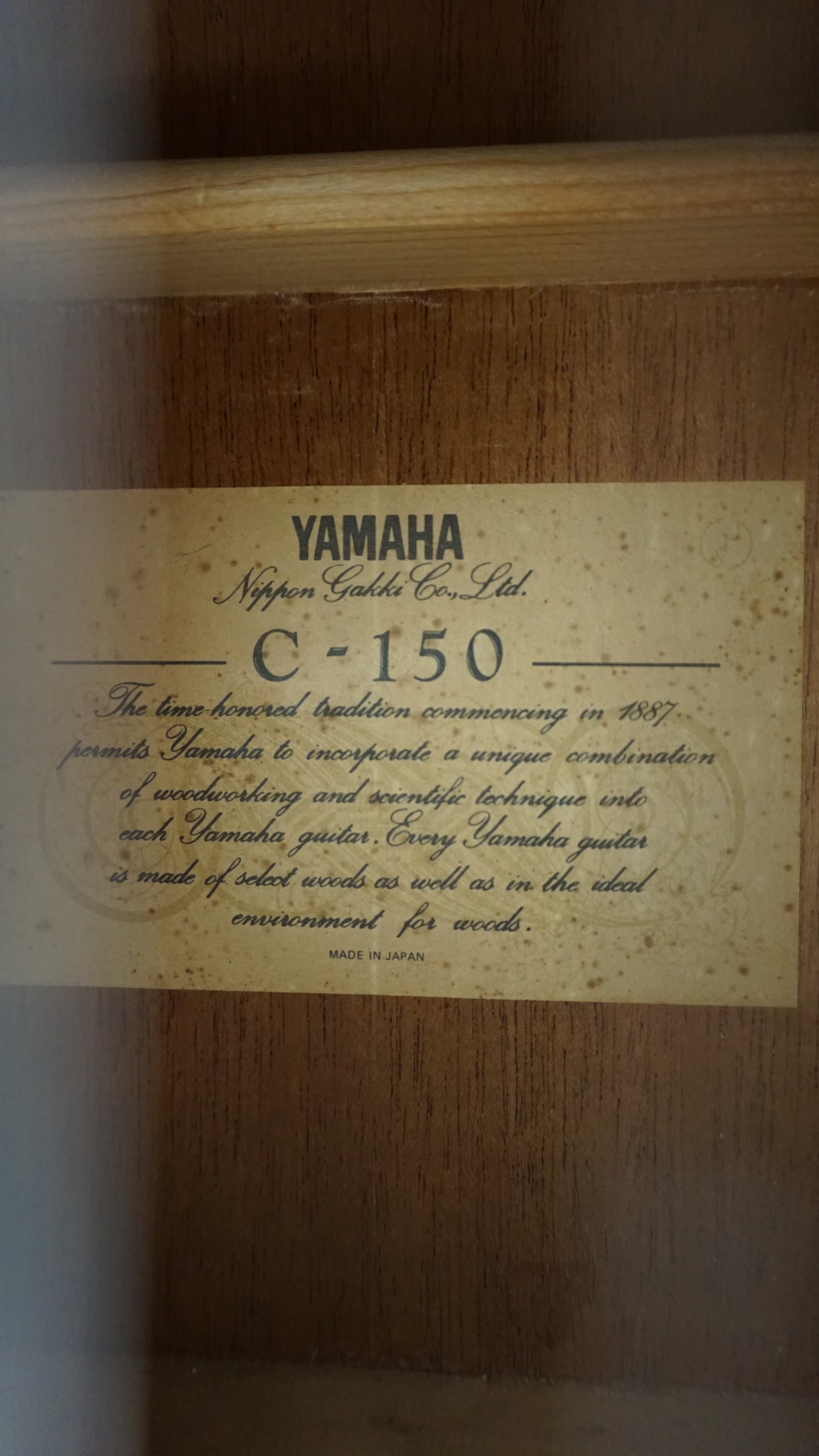 Yamaha C-150 Classical Guitar w/ Hard Case – Made in Japan