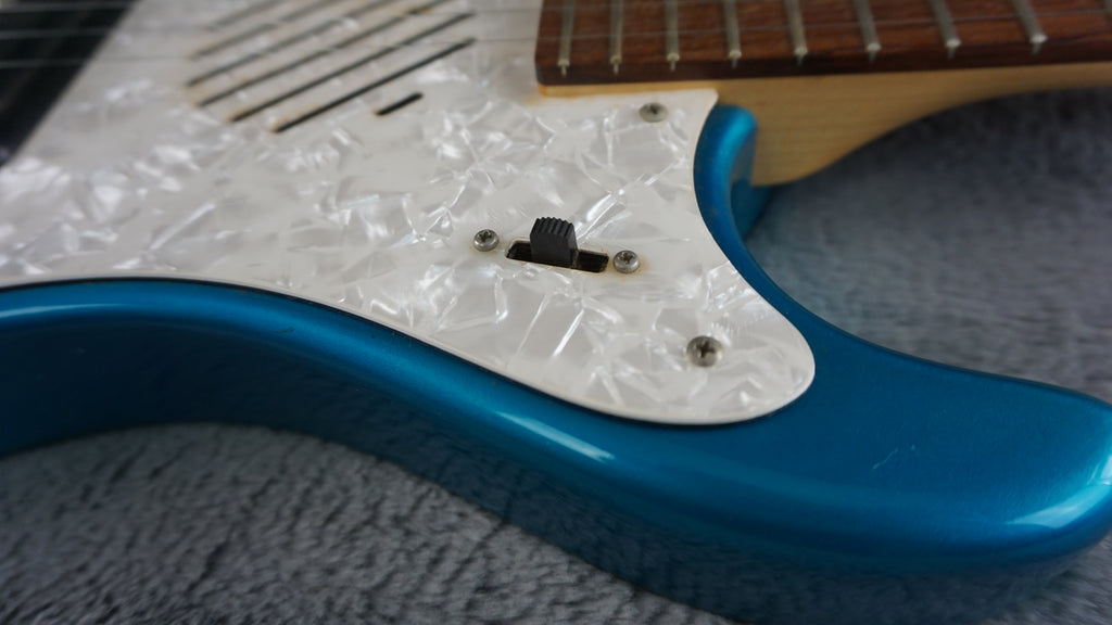 MarineRider Mosrite Ventures Model w/ Built In Amp - Blue