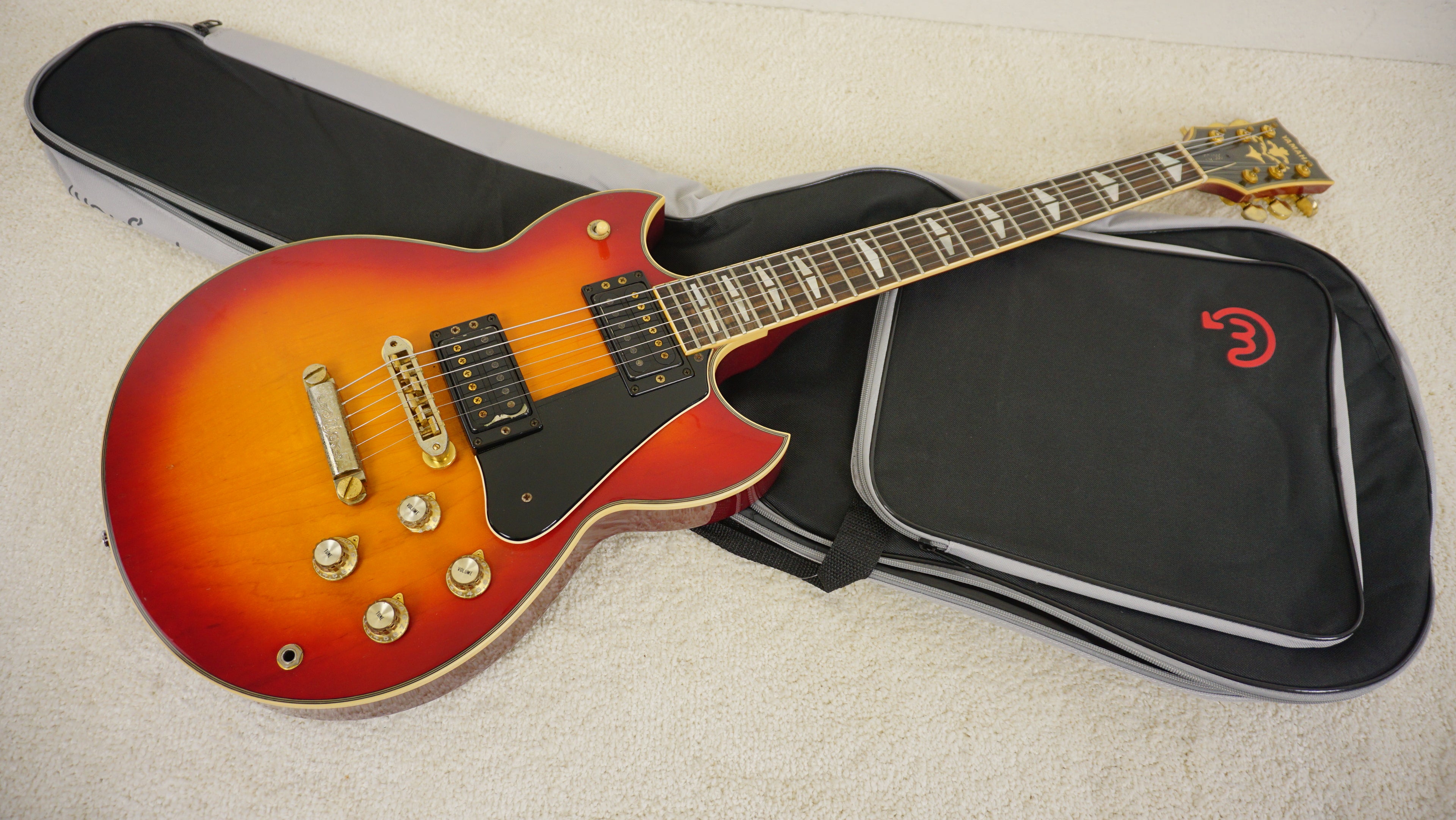 1982 Yamaha SG1000 Cherry Sunburst (CS) – Made in Japan