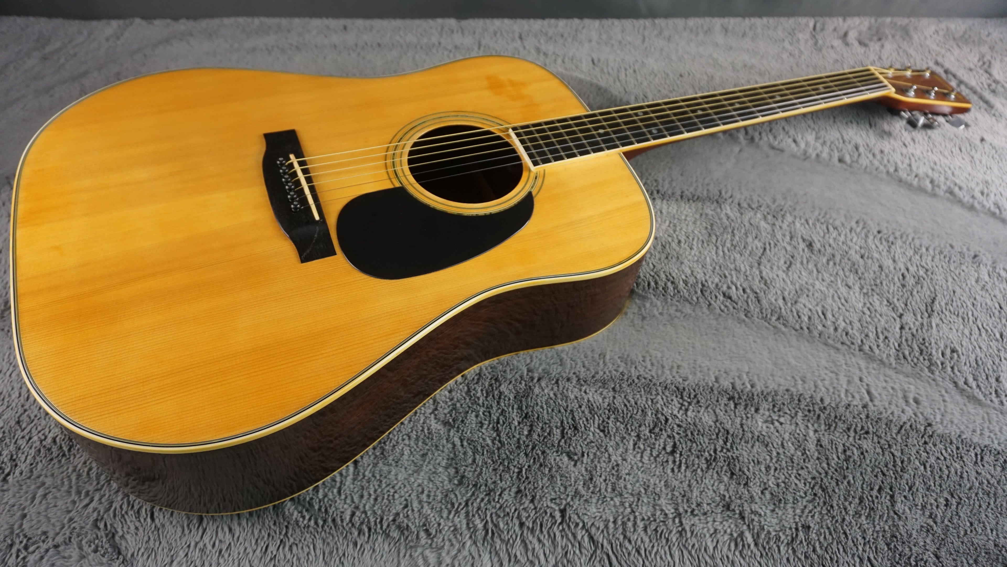 Yamaki D126 Dreadnought MIJ Acoustic Guitar w/ Original Hard Case