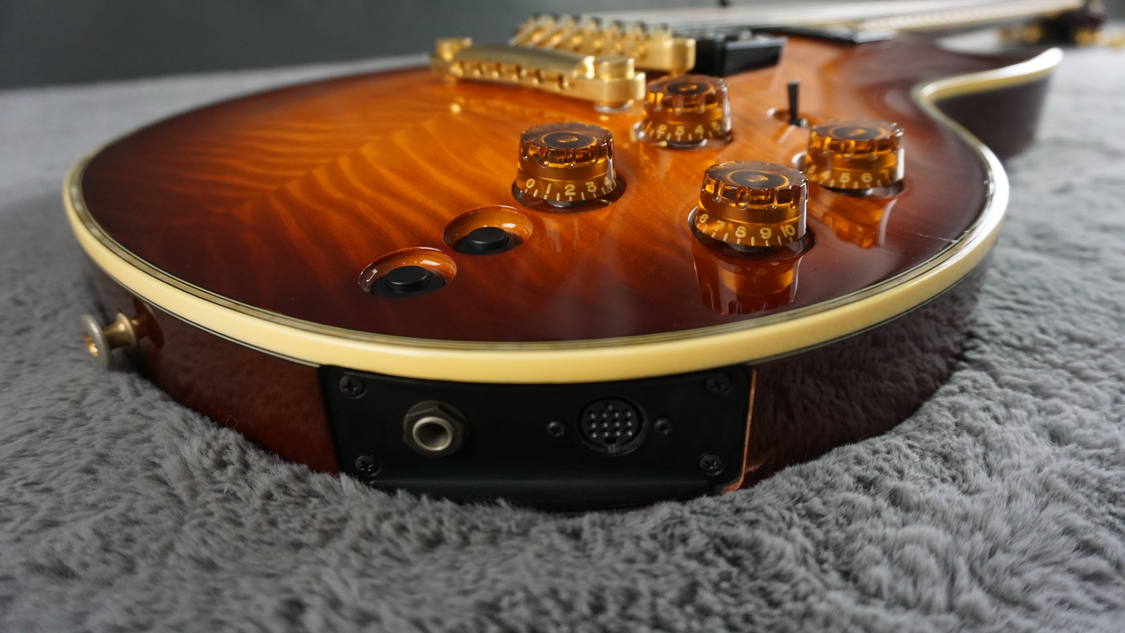 Aria Custom Shop PE-MID-I MIJ Flame Top MIDI Guitar w/ Original Case & Paperwork