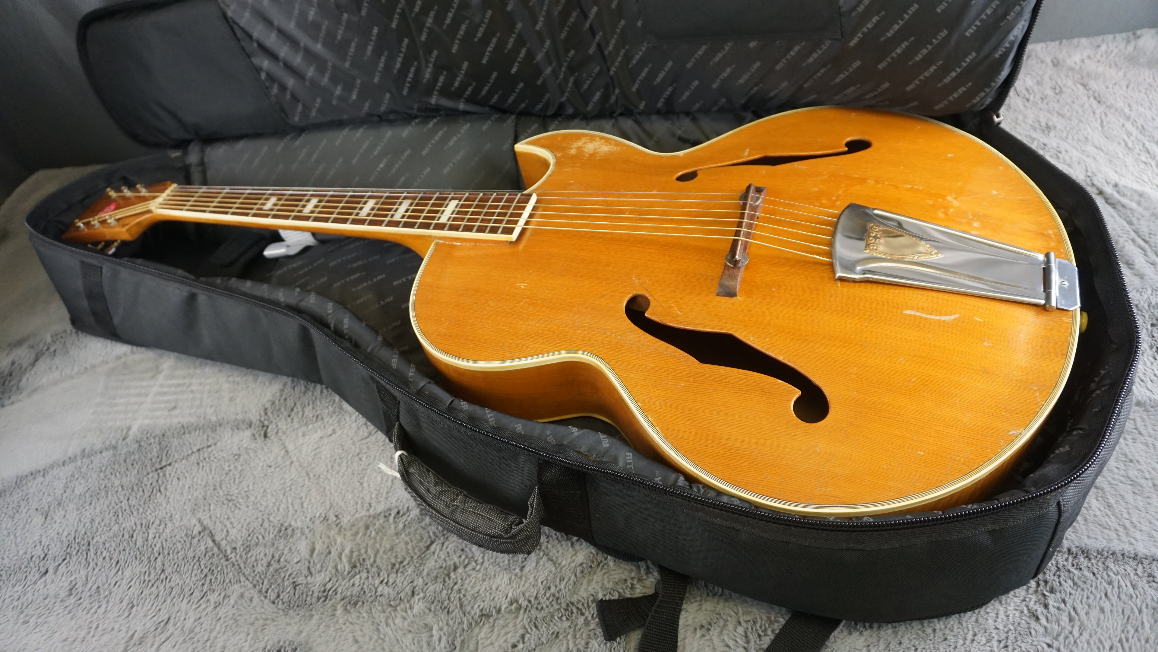 Vintage MIJ Hollow Body Archtop Guitar Natural Finish Japan w/ Restored Hardware