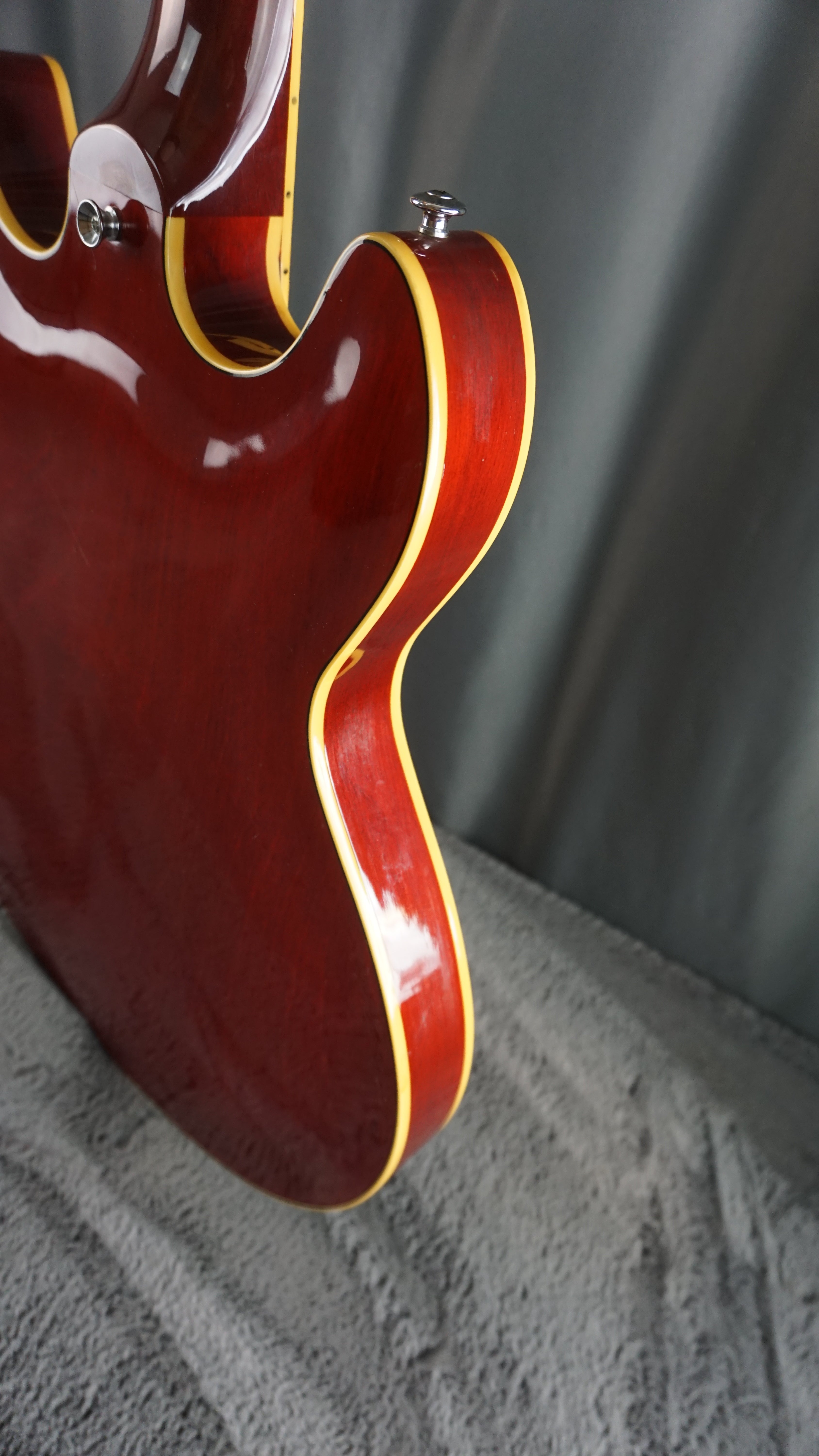 Yamaha Super Axe SA1000 Semi-Hollow Electric Guitar Cherry Red MIJ 1978 w/ OHSC