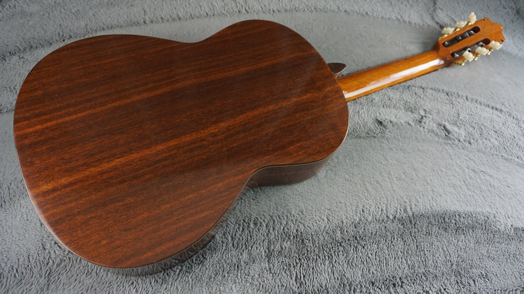 Kasuga G-314 Classical Acoustic Guitar Made in Japan w/ Hard Case