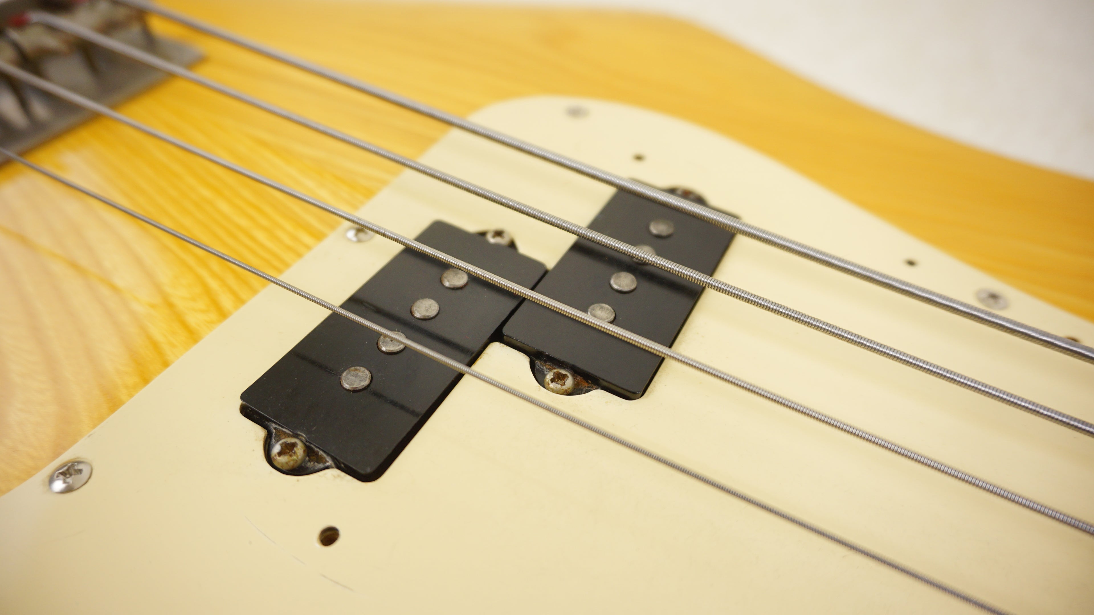 Greco Mercury Bass Vintage MIJ Electric Bass Natural Ash 1978 w/ Hard Case
