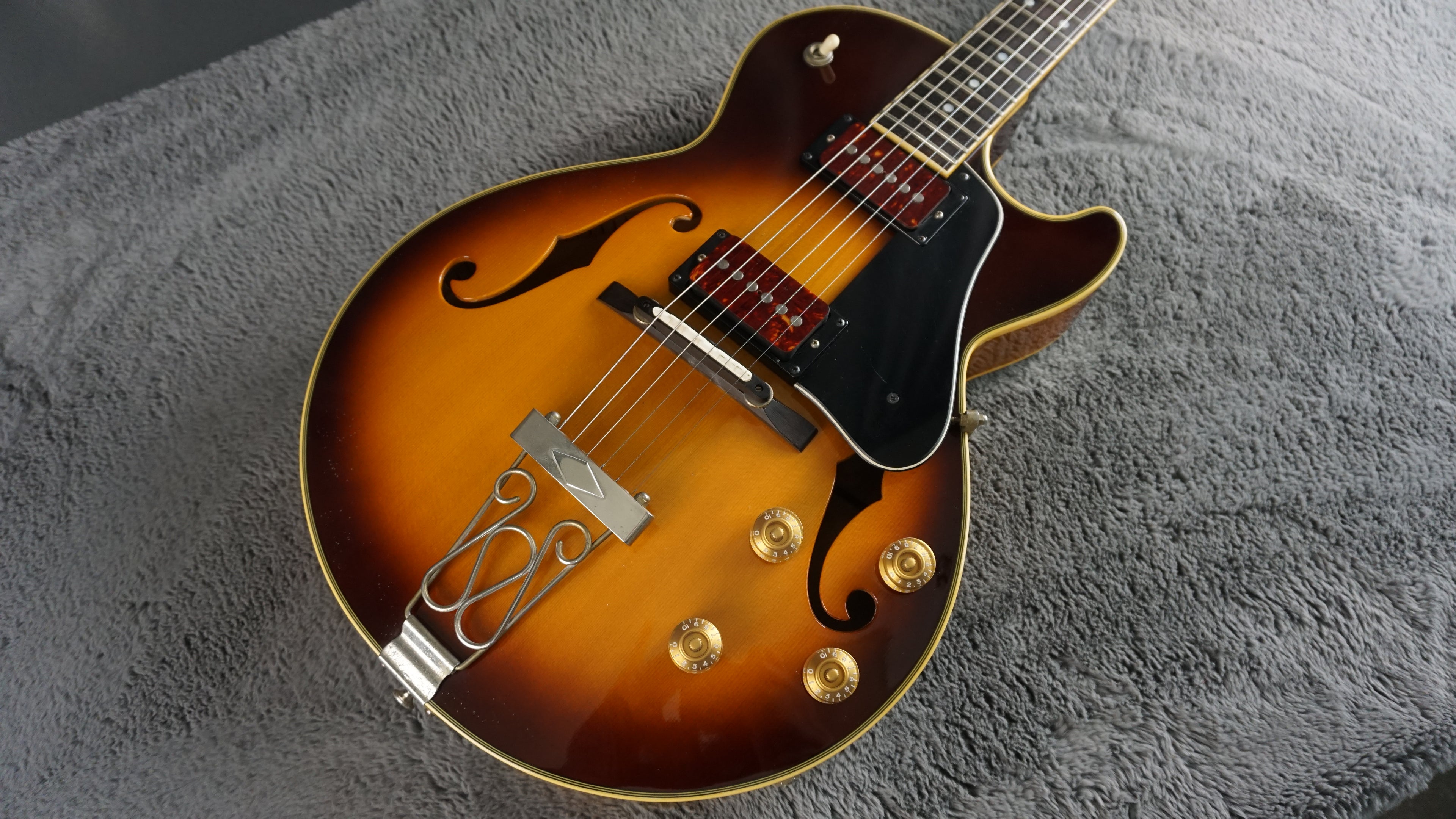 Terada HM Semi Hollowbody Electric Guitar Sunburst - Japan w/ Case