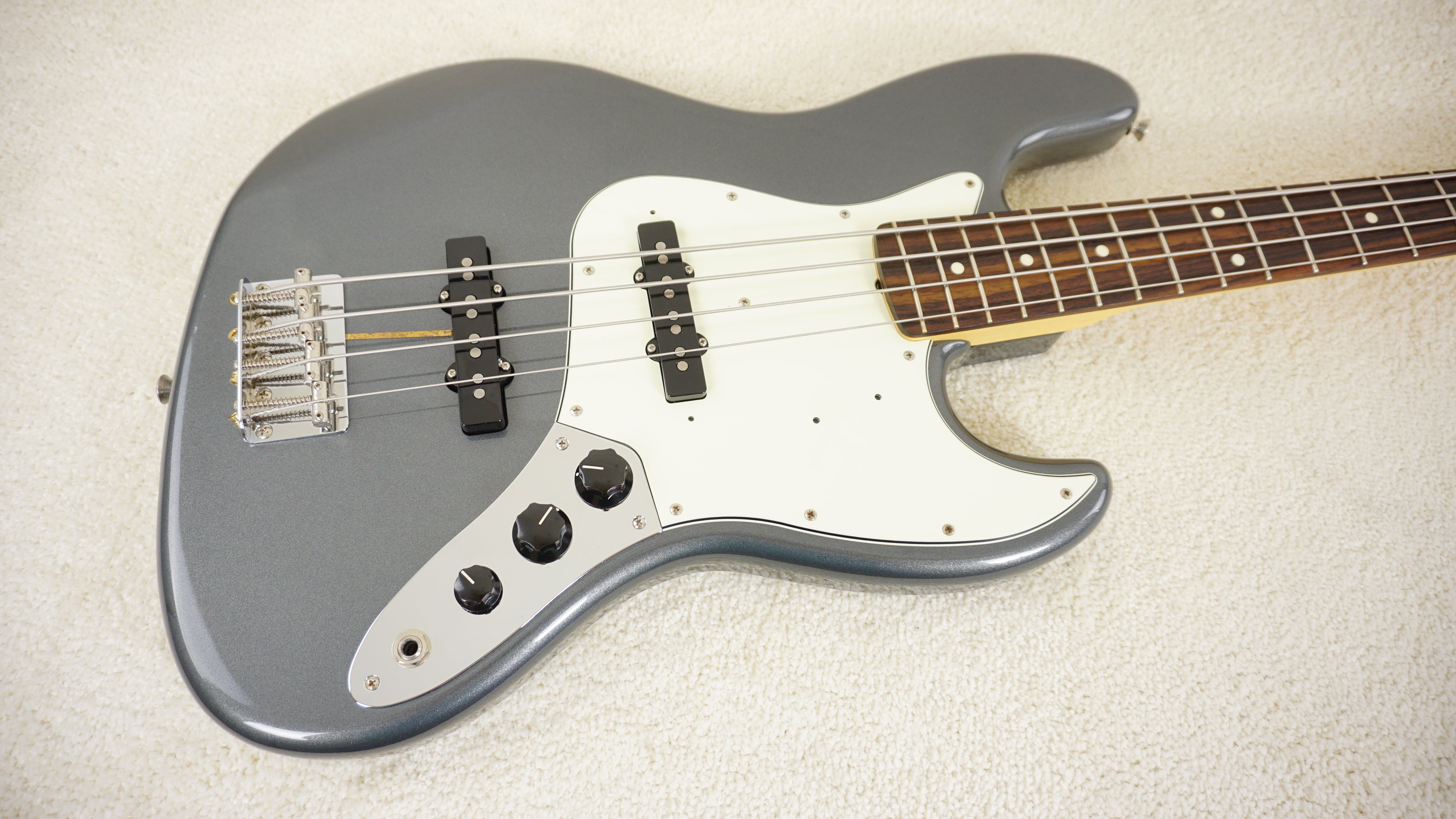 Fender Japan Hybrid 60s Jazz Bass 2019 - Charcoal Frost Metallic
