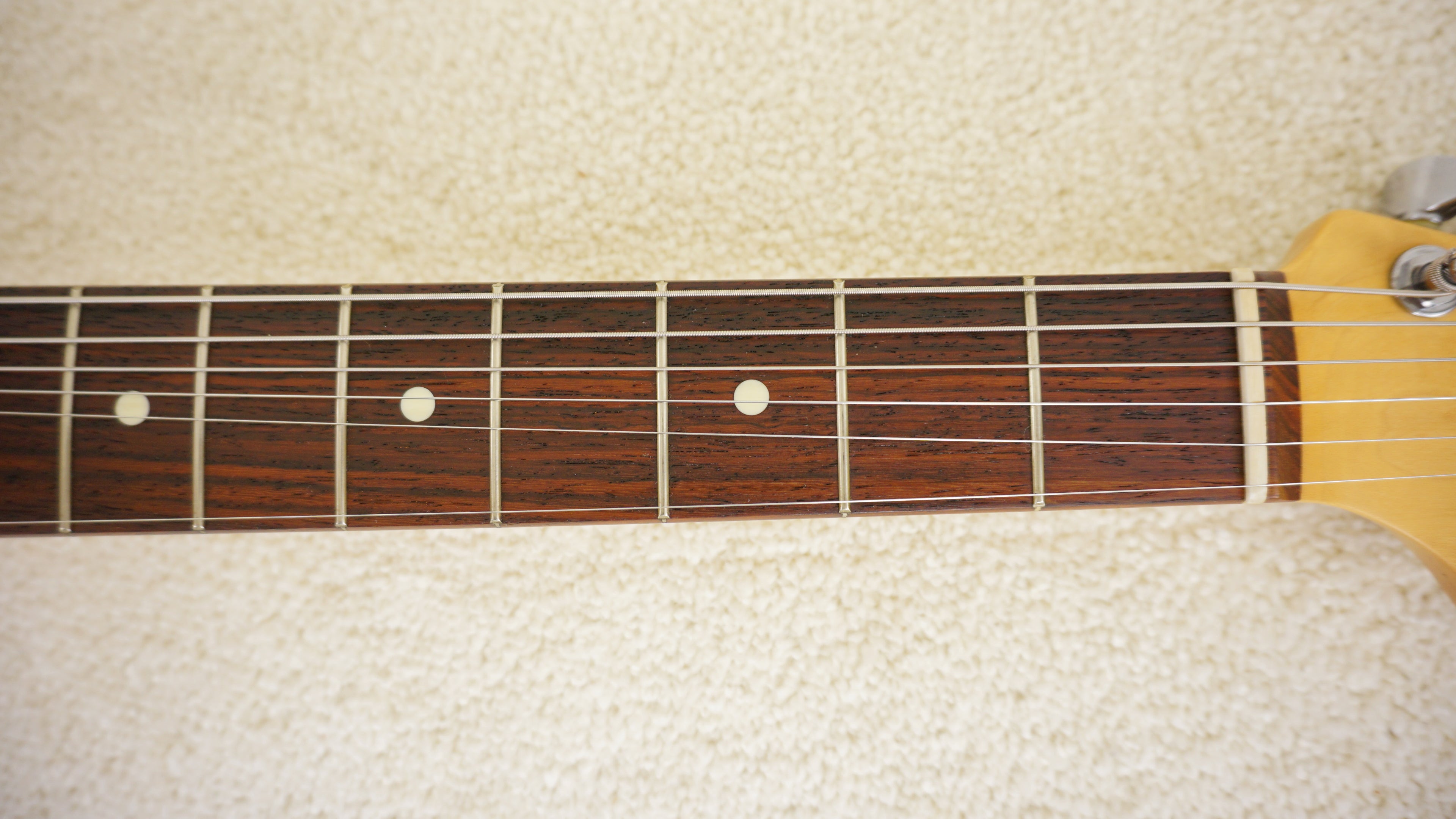 Fender Japan Stratocaster Yellow Rosewood Fingerboard w/ Gig Bag
