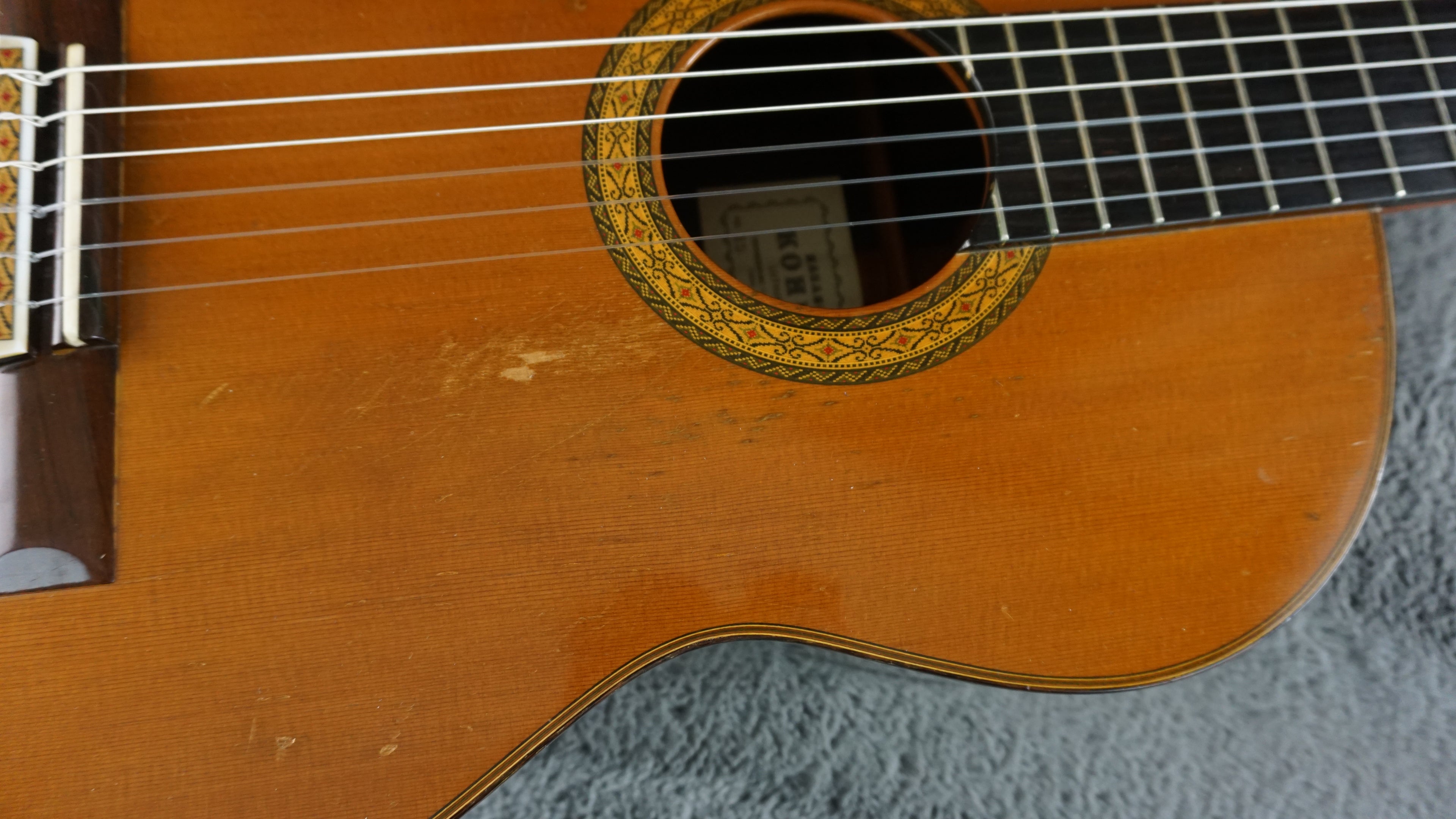 Masaru Kohno No. 15 1979 w/ Hard Case - Rosewood