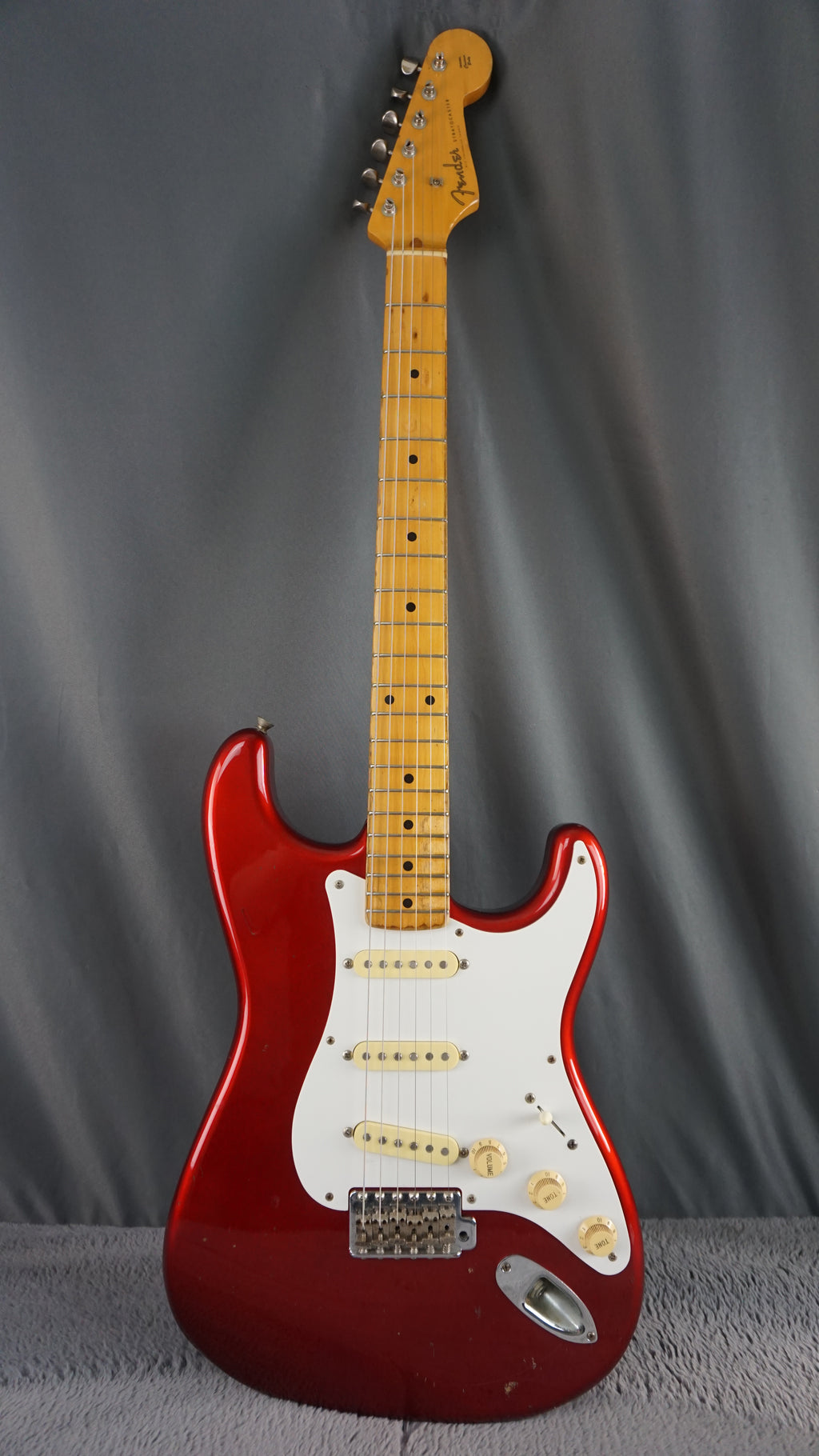 Fender Japan ST57-500 Stratocaster 1989 Candy Apple Red